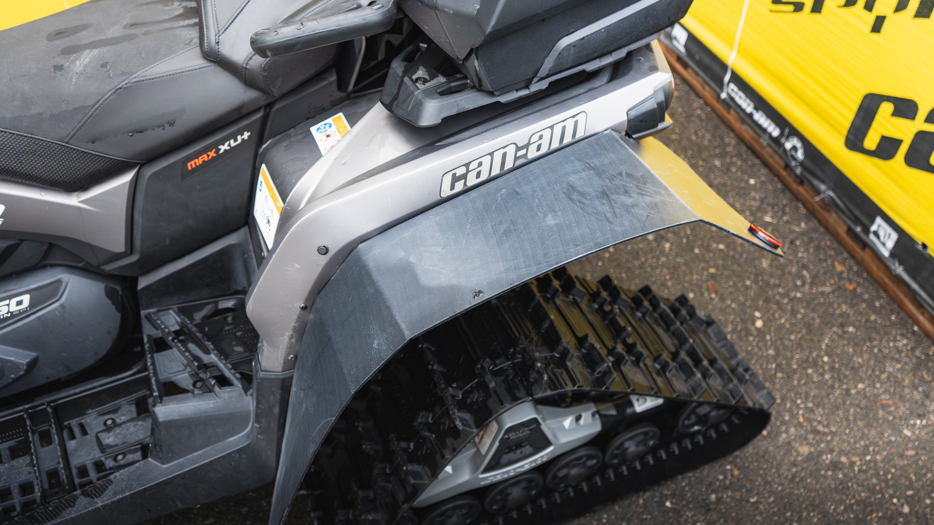 CAN-AM G2 650 MAX XU-image-12