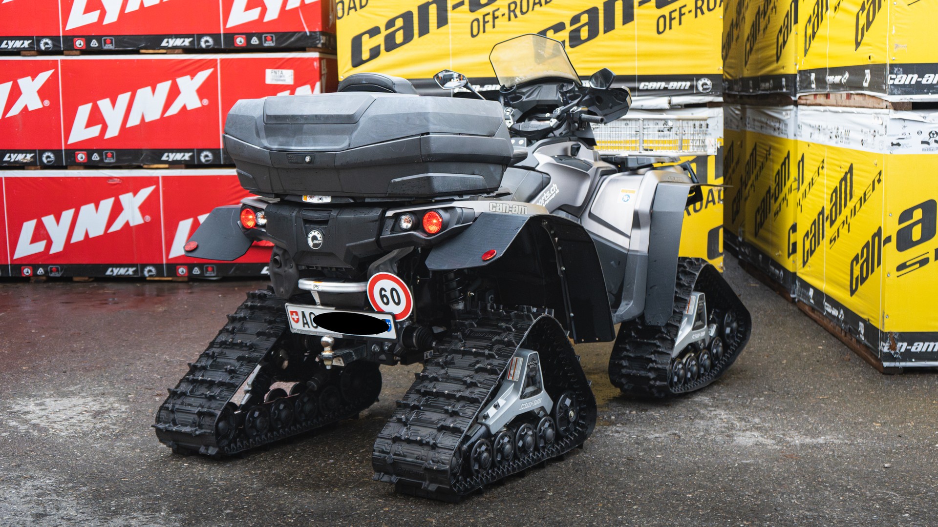 CAN-AM G2 650 MAX XU-showroom-element-3