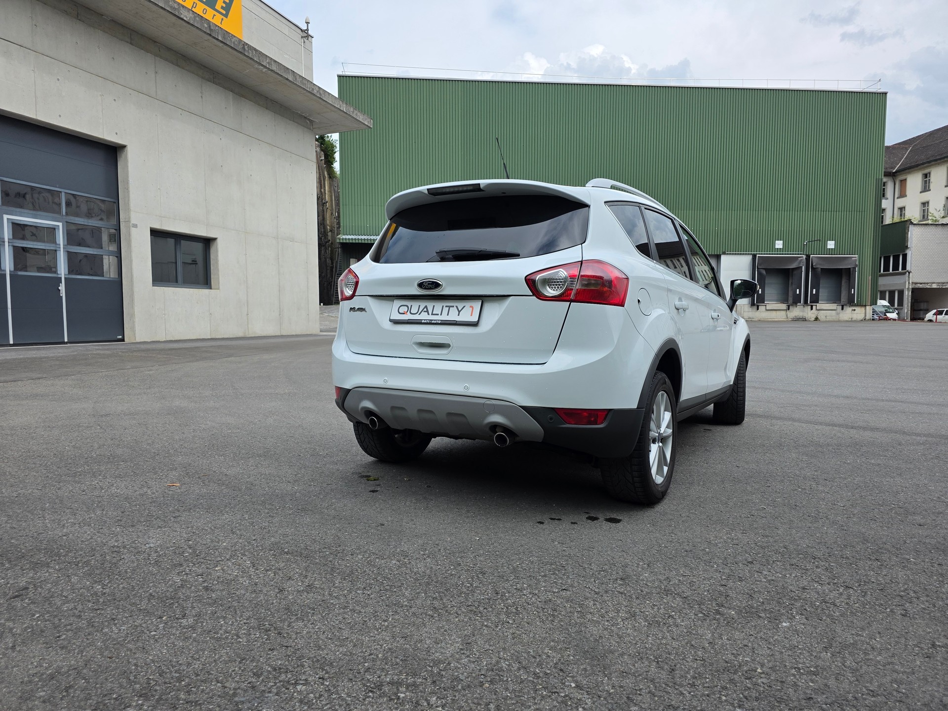 FORD Kuga 2.0 TDCi Titanium 4WD PowerShift-image-17
