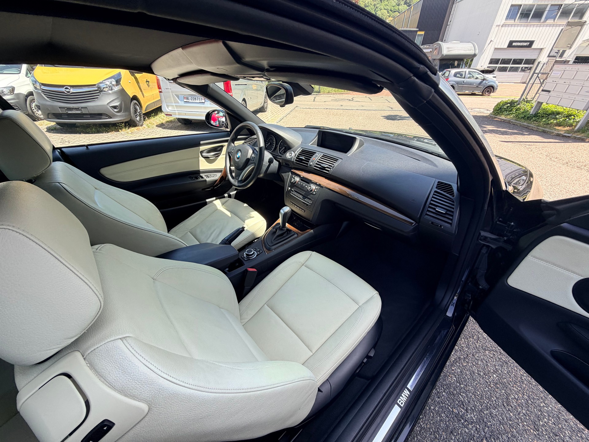 BMW 125i Cabrio Steptronic-image-9