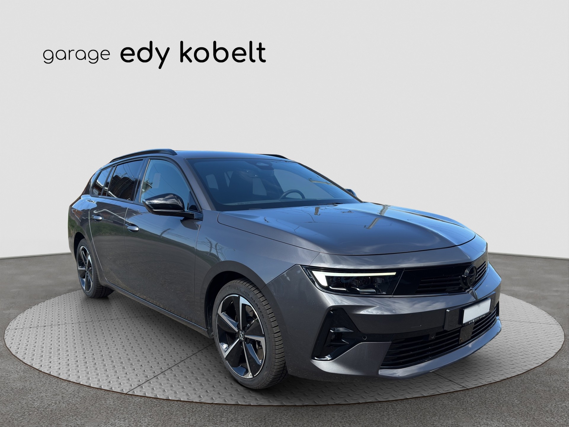 OPEL Astra Sports Tourer 1.6 PHEV Turbo GS A-image-15