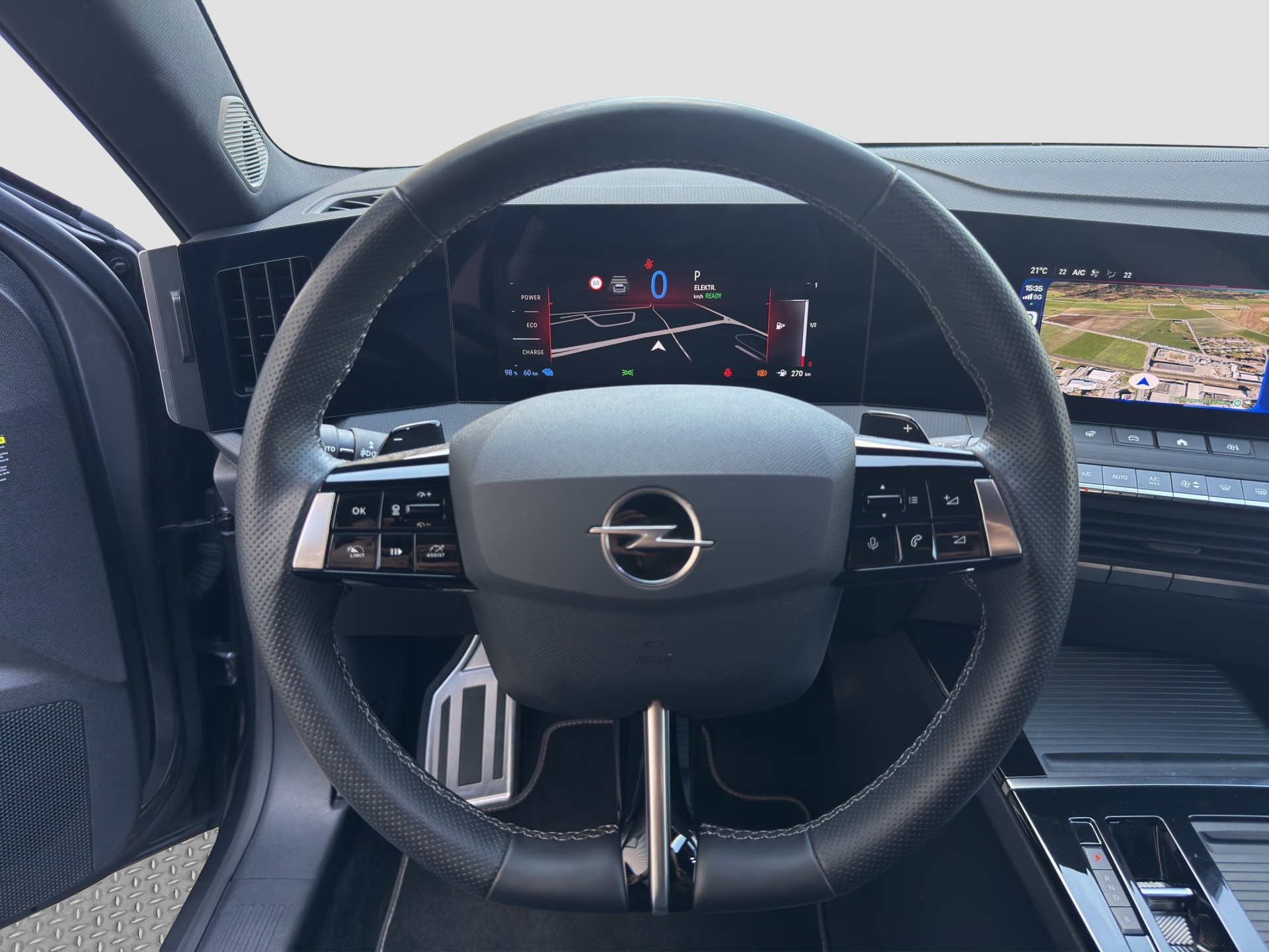 OPEL Astra Sports Tourer 1.6 PHEV Turbo GS A-image-4