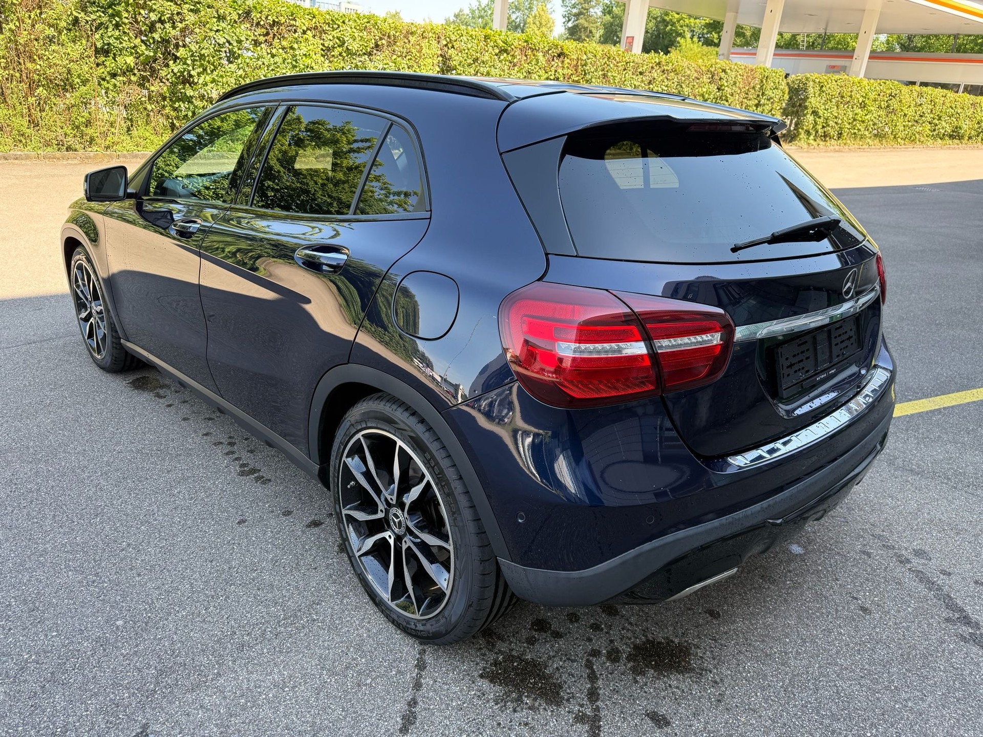 MERCEDES-BENZ GLA 200 Night Star-image-3