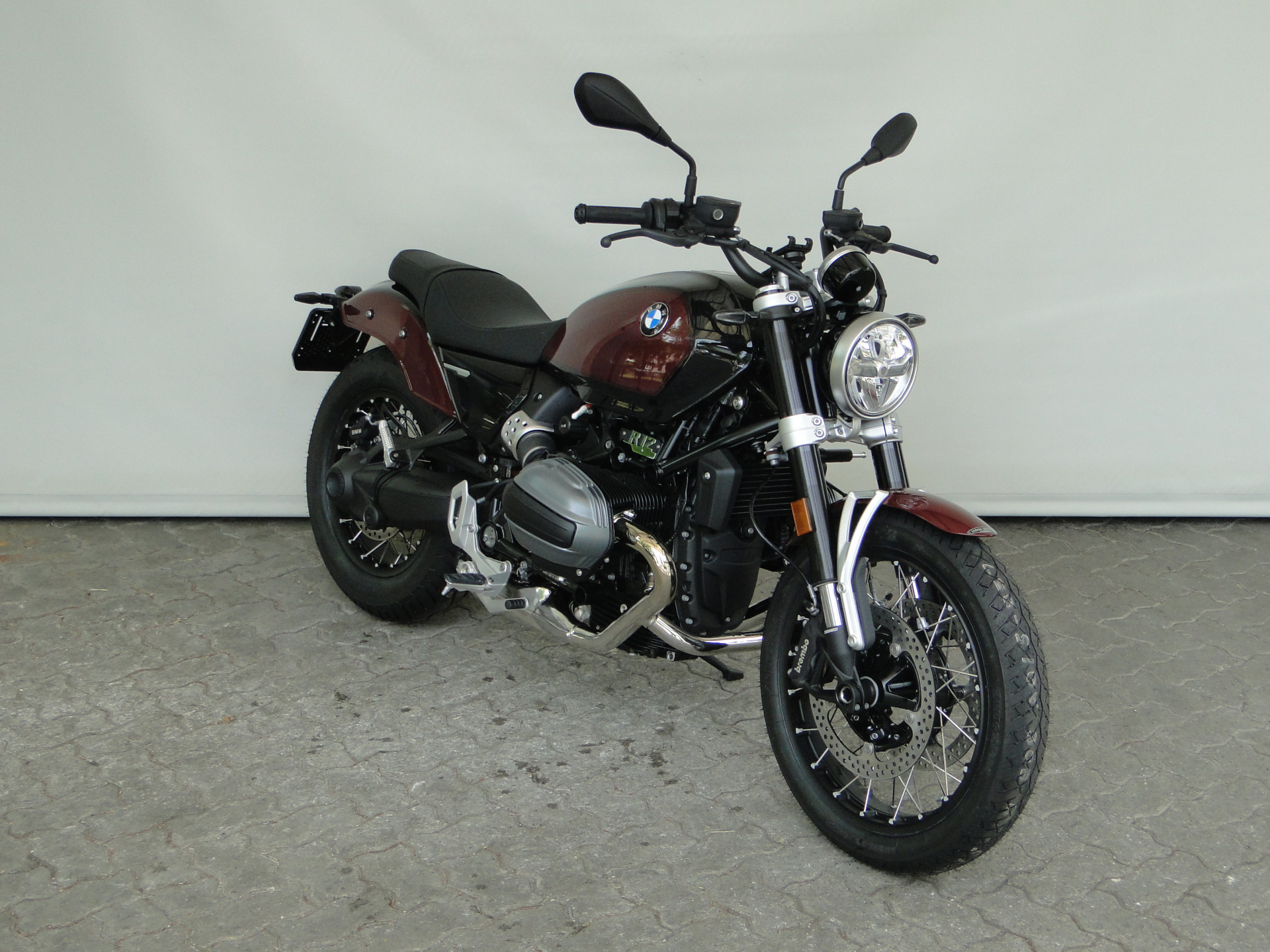 BMW R 12 BOXER BONUS CHF 1'500.- & 2.9% LEASING-showroom-element-1
