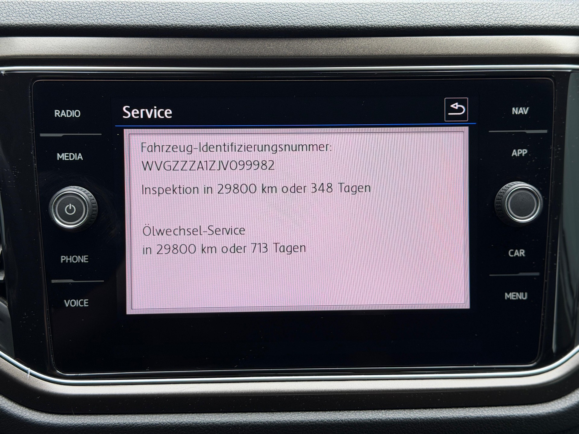 VW T-Roc 2.0 TSI Sport DSG 4Motion-image-11