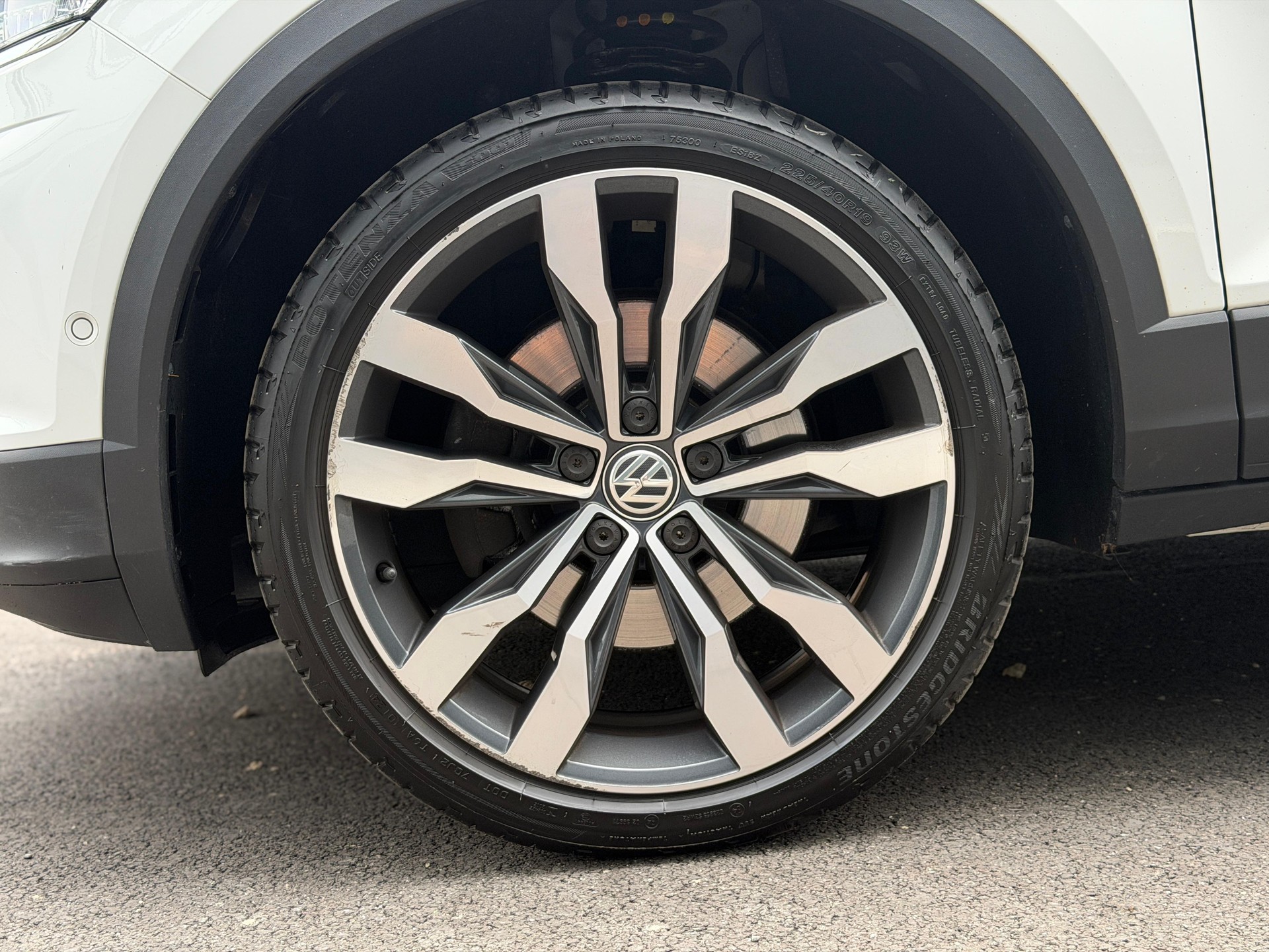 VW T-Roc 2.0 TSI Sport DSG 4Motion-image-3