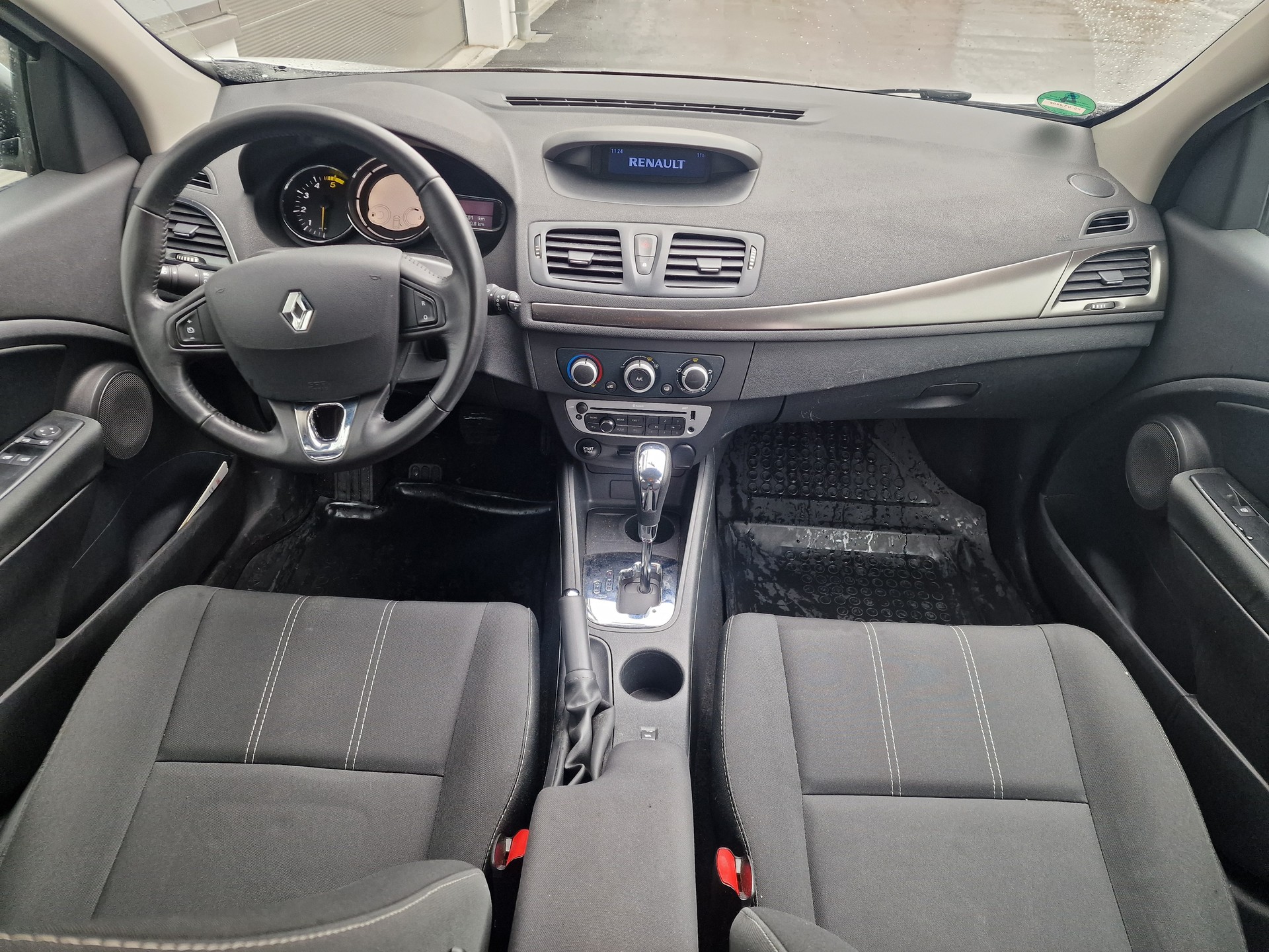 RENAULT Mégane Grandtour 1.5 dCi Expression EDC-image-6
