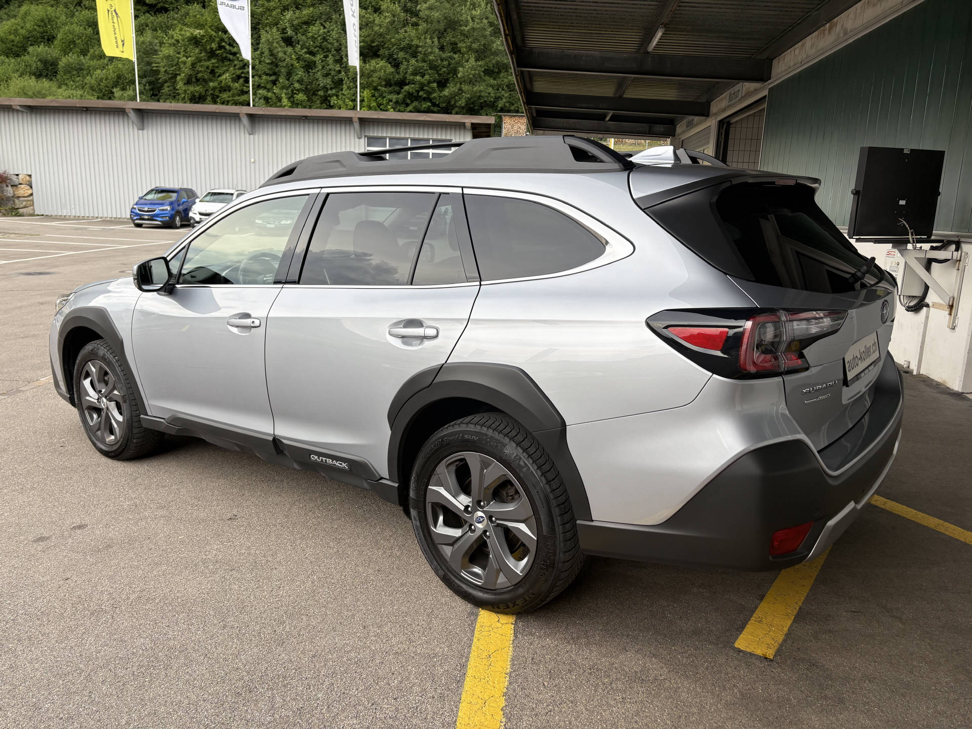 SUBARU Outback 2.5i Swiss Plus-image-1