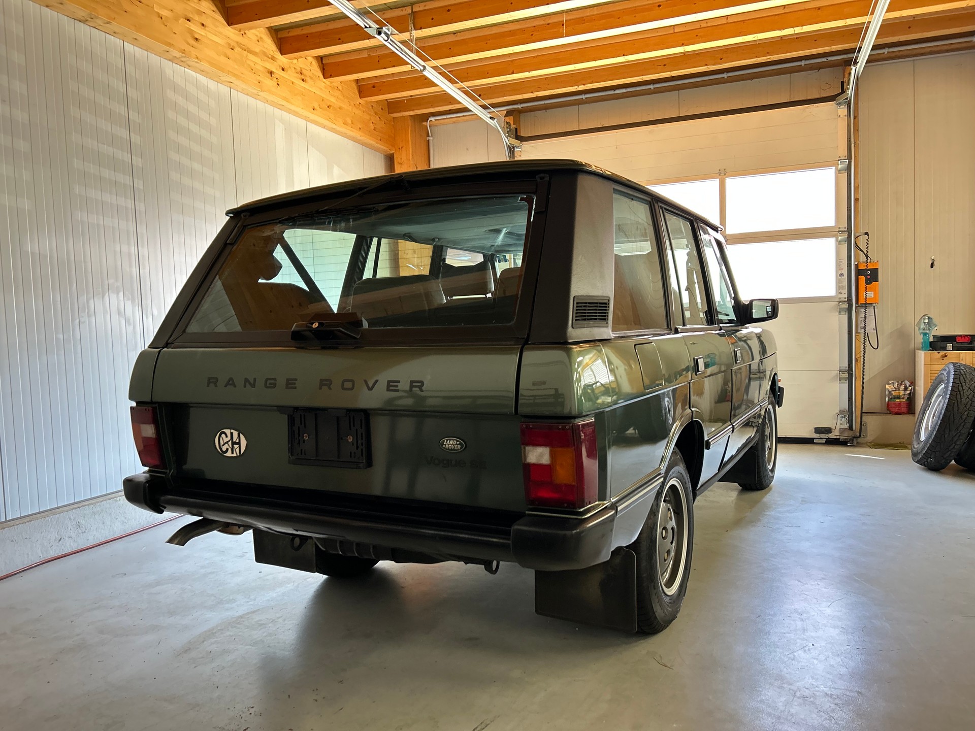 LAND ROVER Range Rover 3.9 Vogue SE *Ardennes Green* 1. Hand / Top Ausstattung-image-5