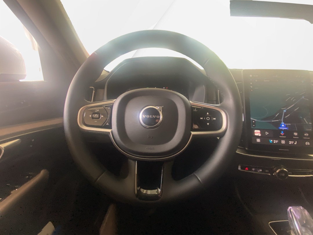 VOLVO XC90 B5 Benzin Mild Hybrid AWD Plus Bright Geartronic-image-12