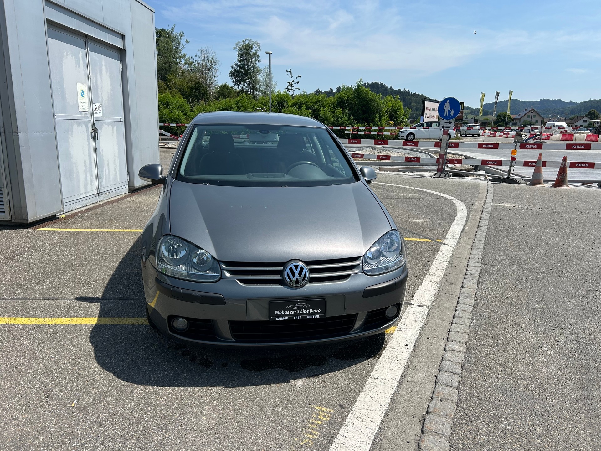 VW Golf 2.0 FSI Comfortline-image-0