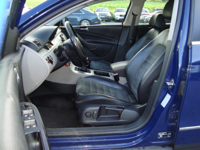 VW Passat Variant 2.0 TDI Highline-image-4
