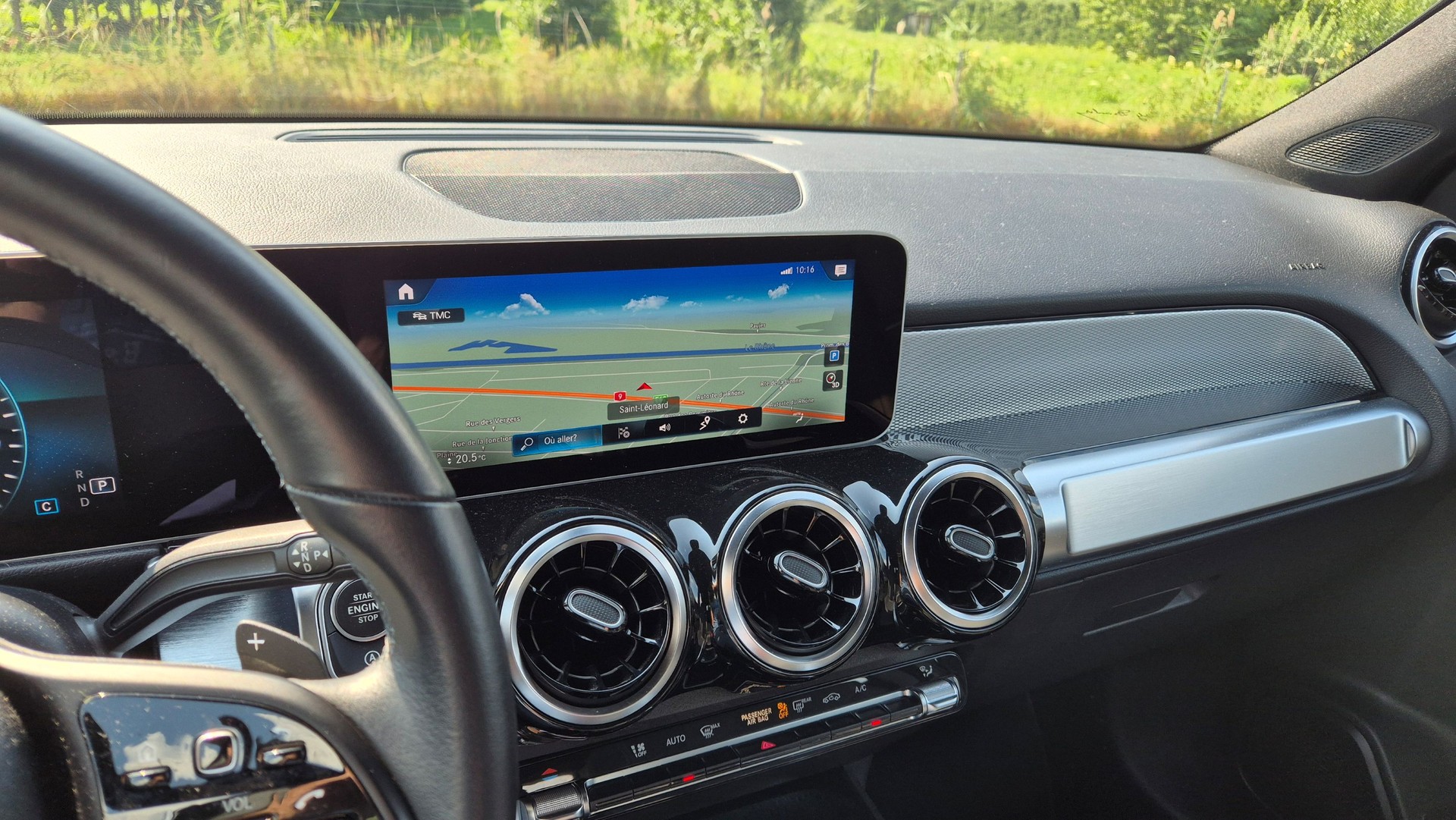 MERCEDES-BENZ GLB 250 Style 4matic-image-7