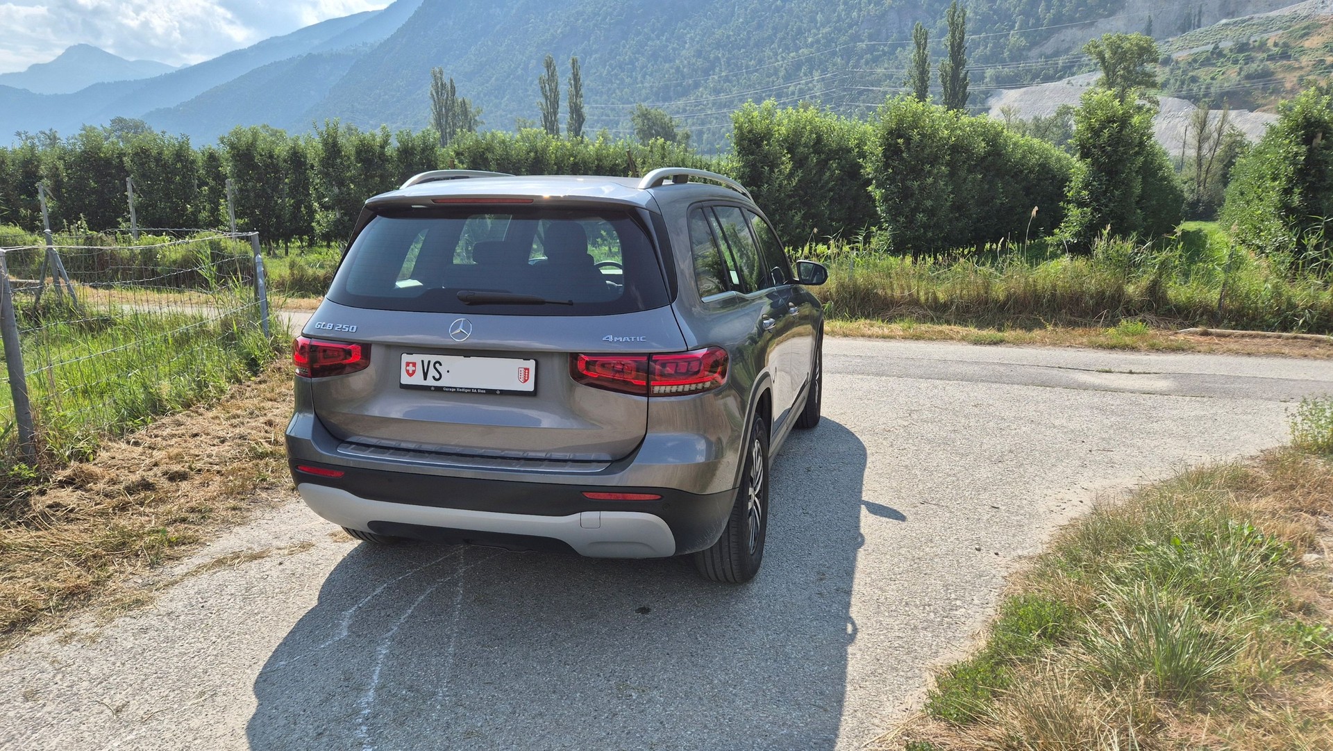 MERCEDES-BENZ GLB 250 Style 4matic-image-4