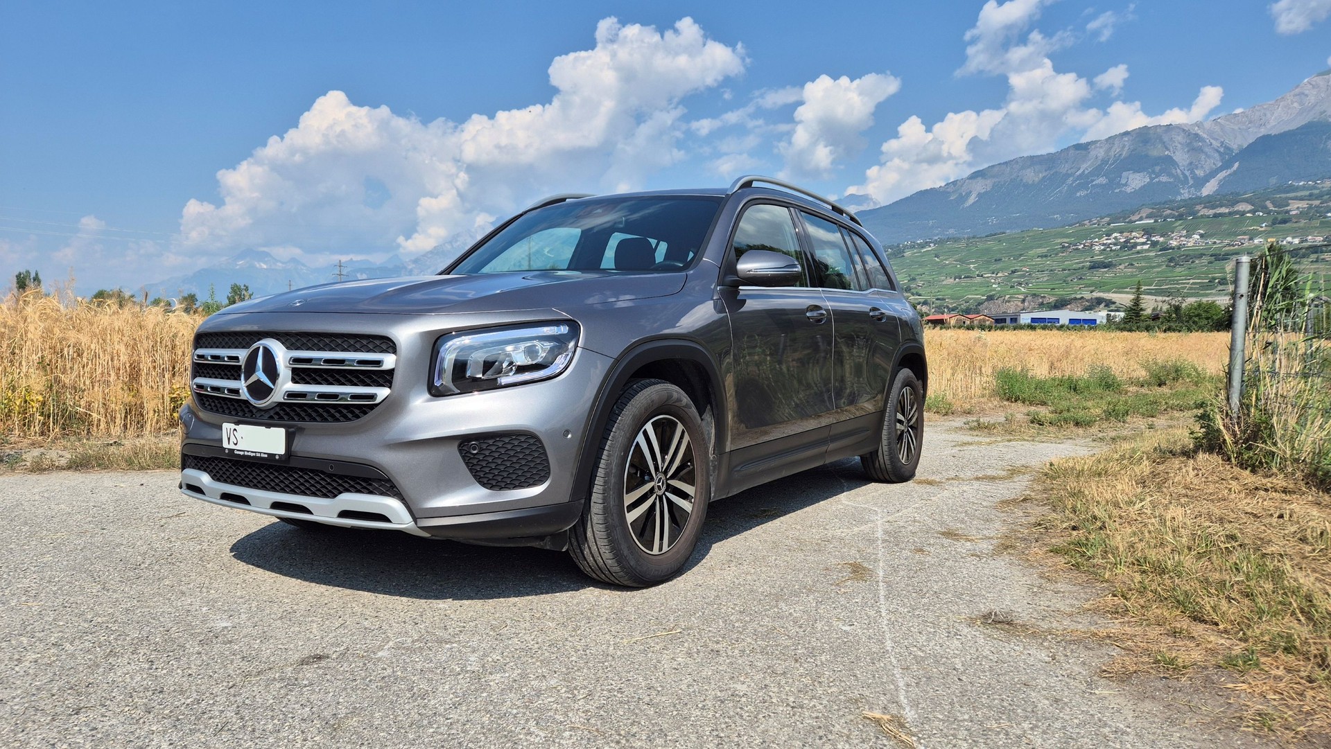 MERCEDES-BENZ GLB 250 Style 4matic-image-0
