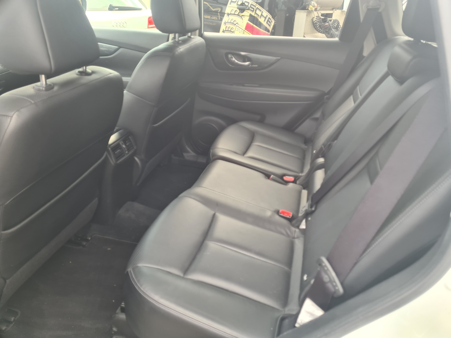 NISSAN X-Trail 1.6 DIG-T acenta-image-6