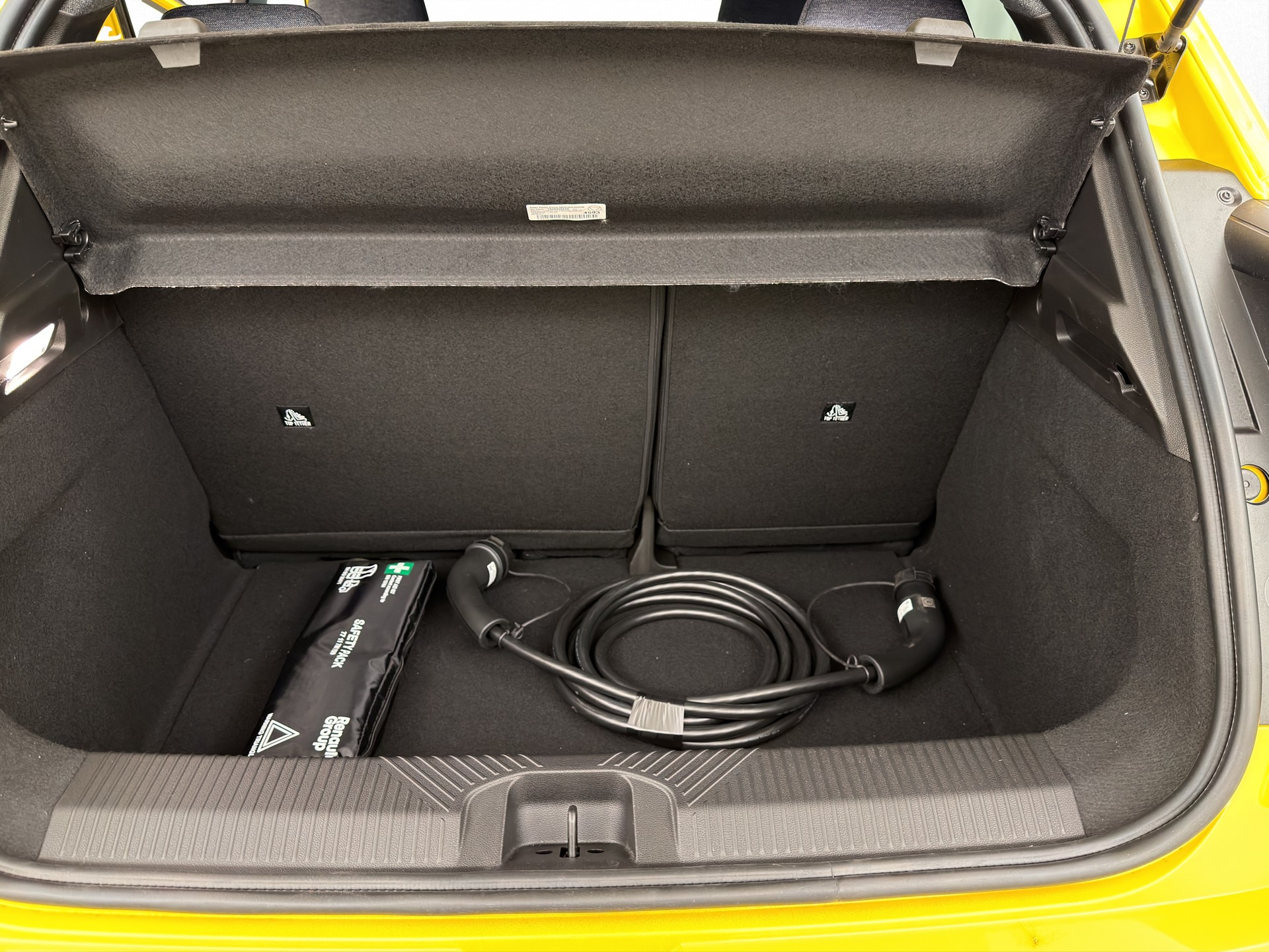 RENAULT R5 E-Tech Comfort Range techno-image-12