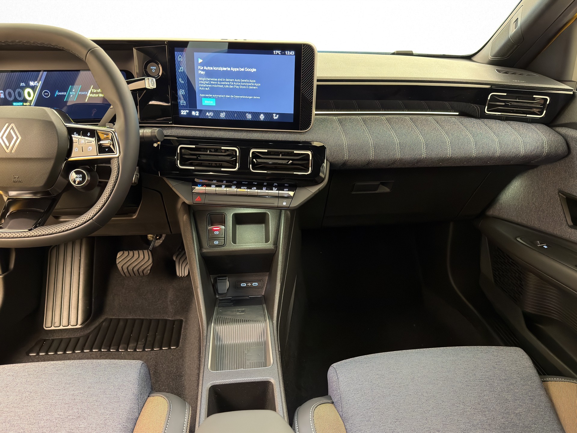 RENAULT R5 E-Tech Comfort Range techno-image-9