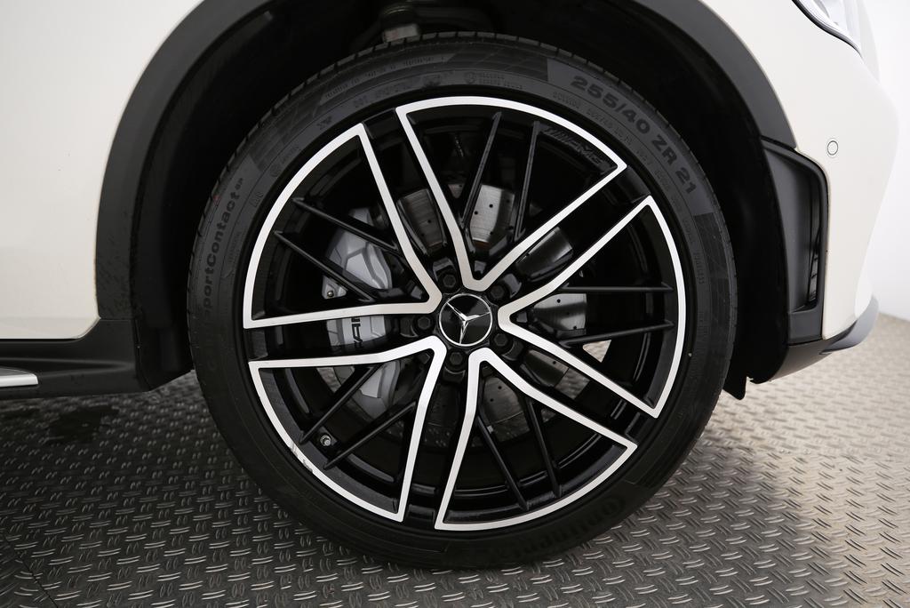 MERCEDES-BENZ GLC 43 AMG 4m-image-12