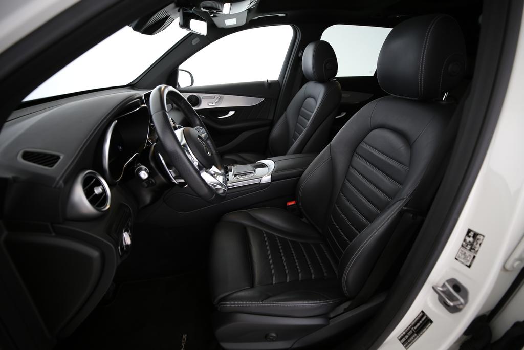 MERCEDES-BENZ GLC 43 AMG 4m-image-3