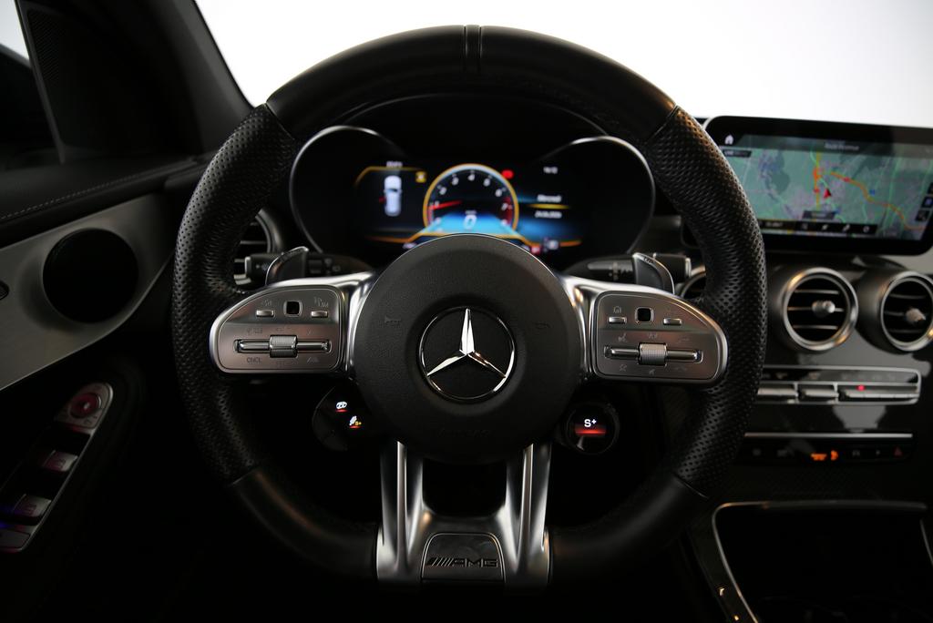 MERCEDES-BENZ GLC 43 AMG 4m-image-5