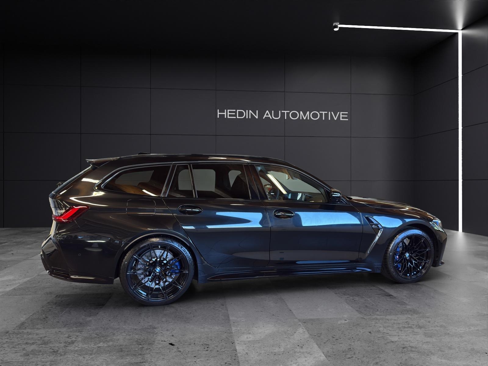 BMW M3 Competition xDrive Touring-image-5