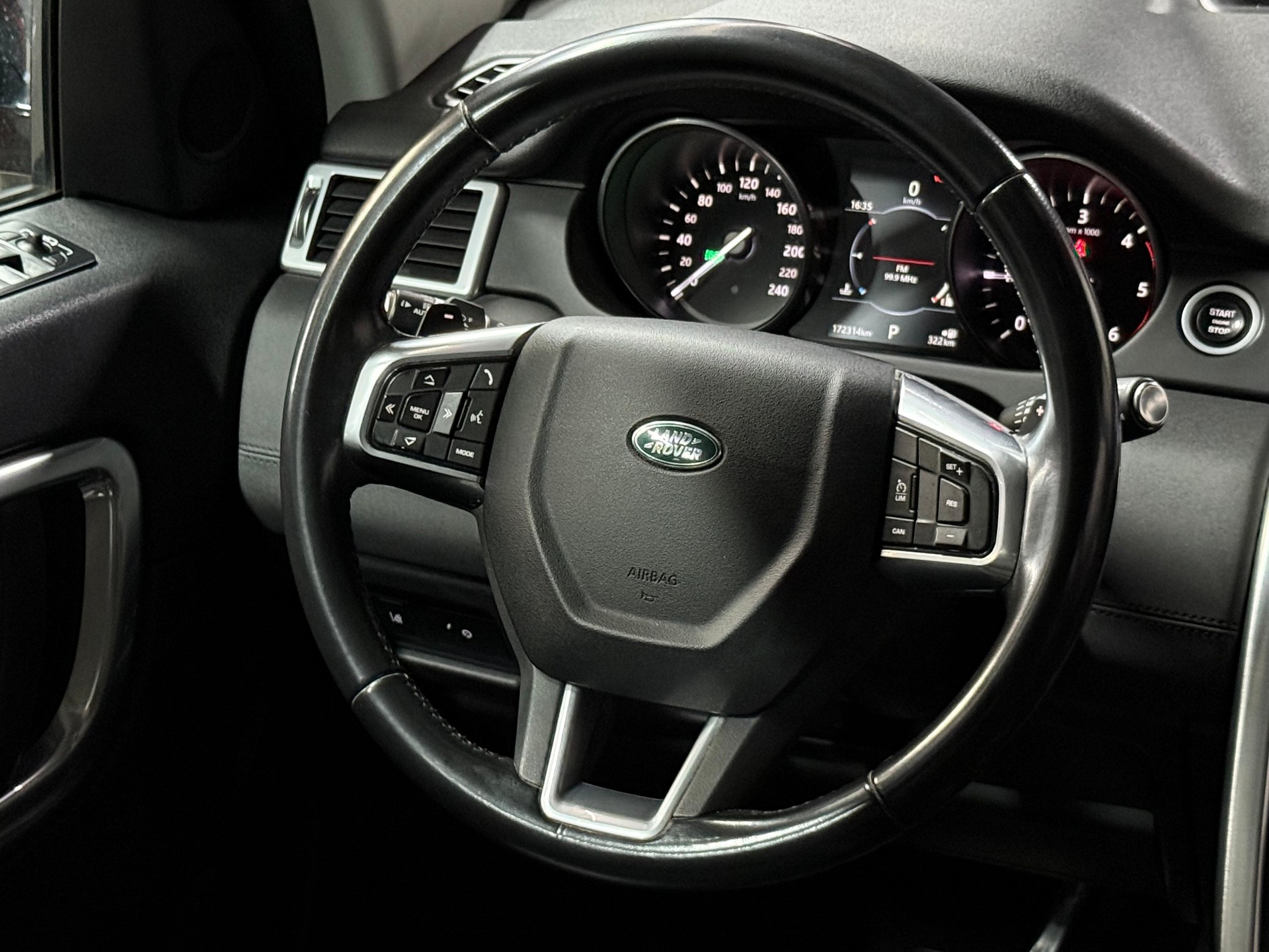 LAND ROVER Discovery Sport 2.0 TD4 Pure AT9-image-20