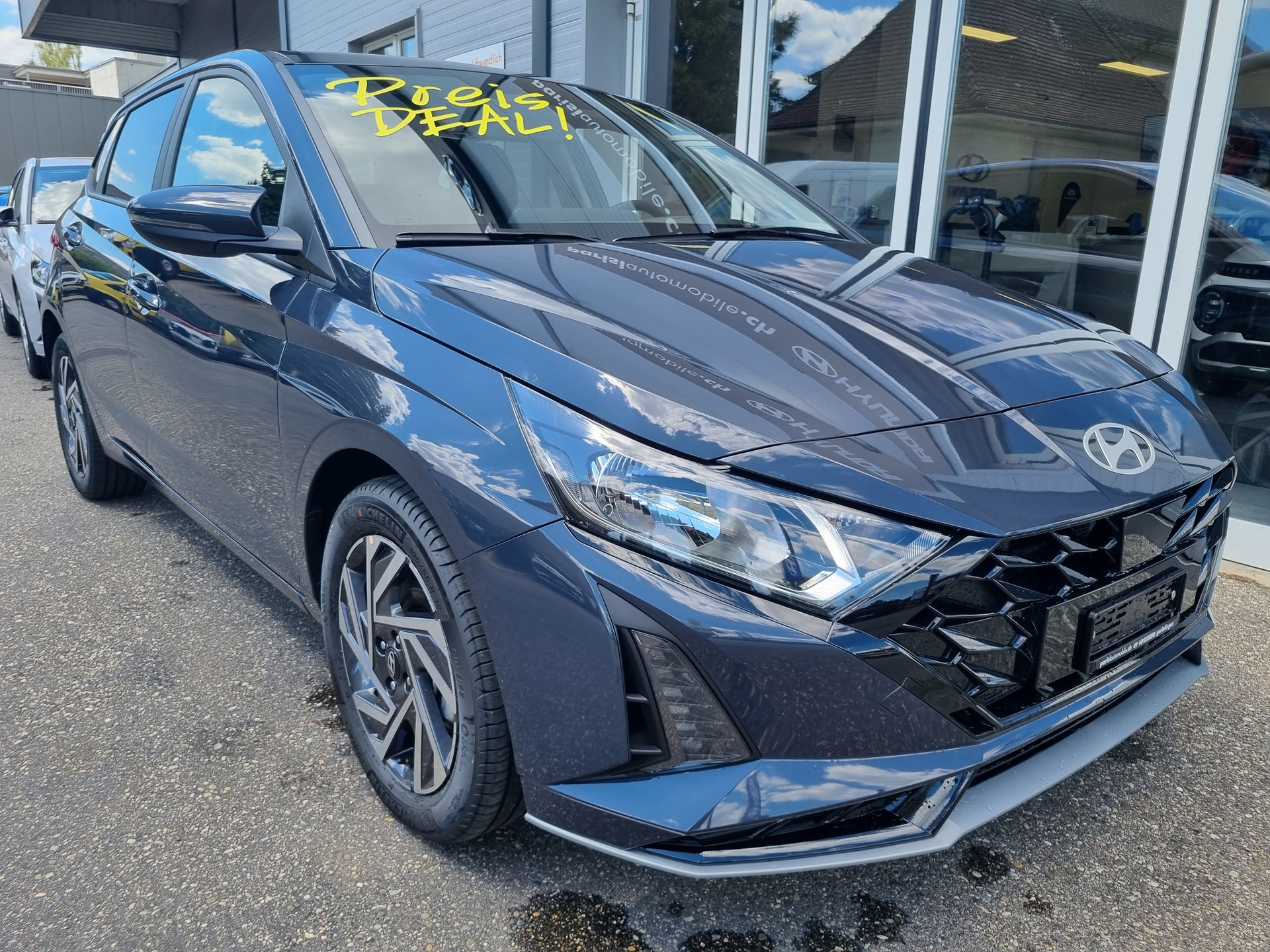 HYUNDAI i20 1.0 T-GDi Amplia DCT-image-0