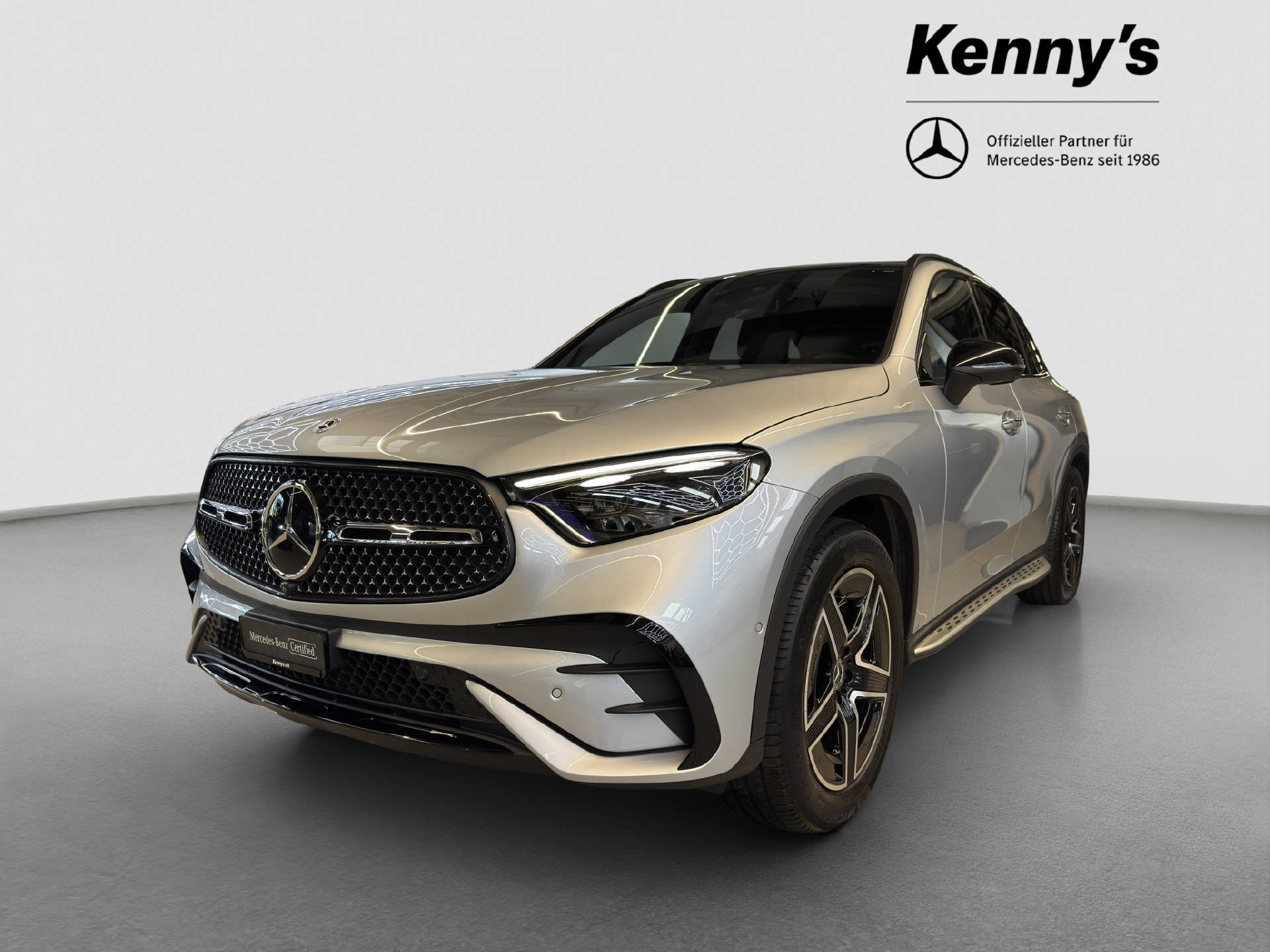 MERCEDES-BENZ GLC 300 AMG Line 4MATIC-image-0