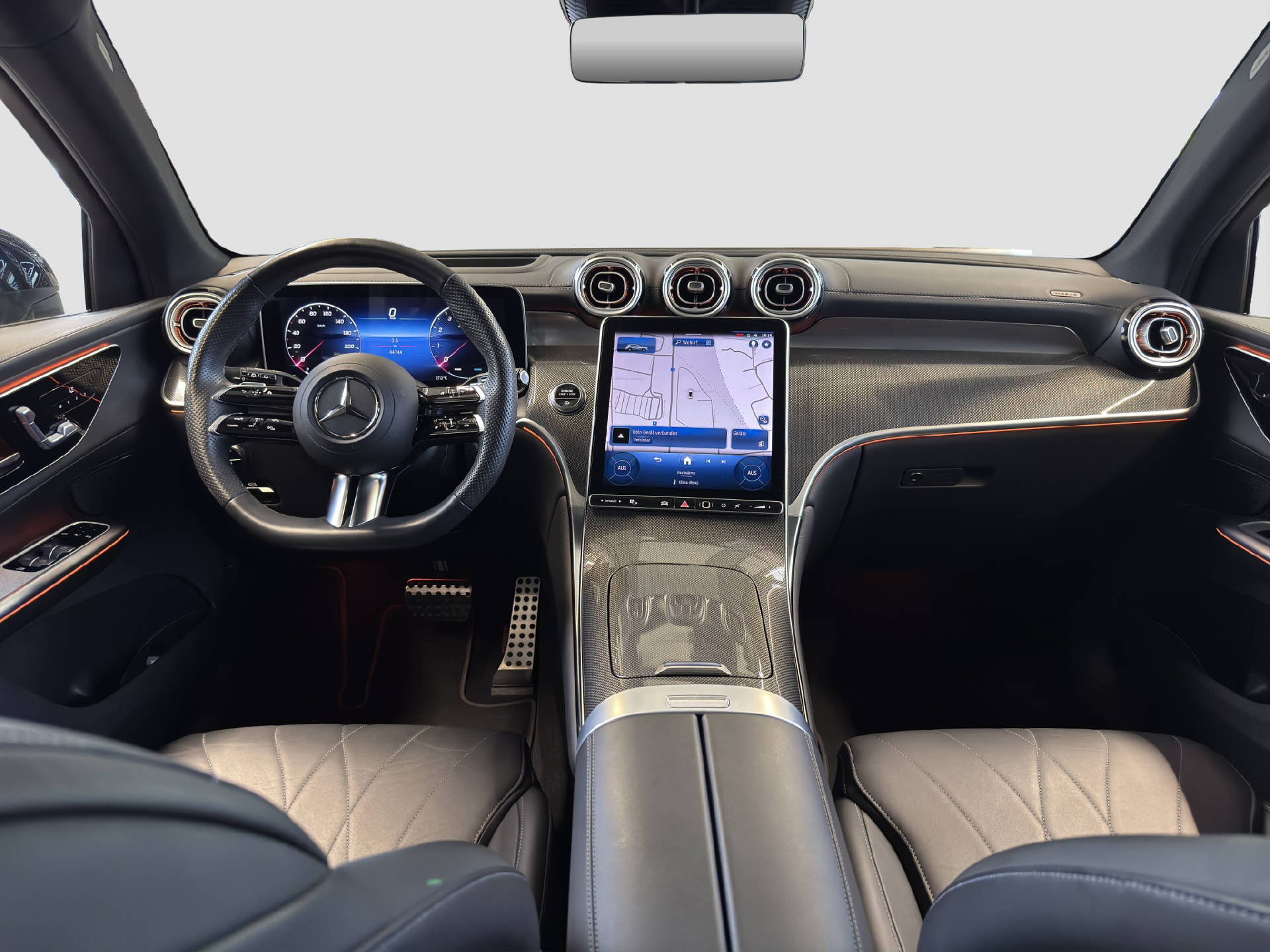 MERCEDES-BENZ GLC 300 AMG Line 4MATIC-image-7