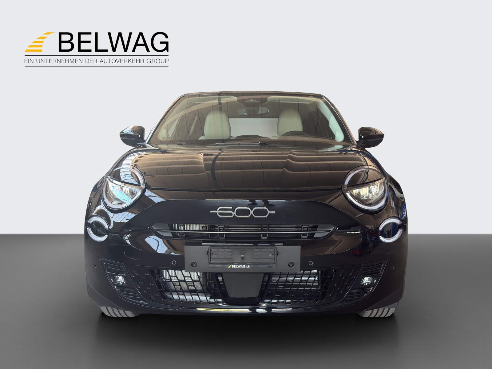 FIAT 600 1.2/100 Hybrid Icon Swiss Edition-image-1
