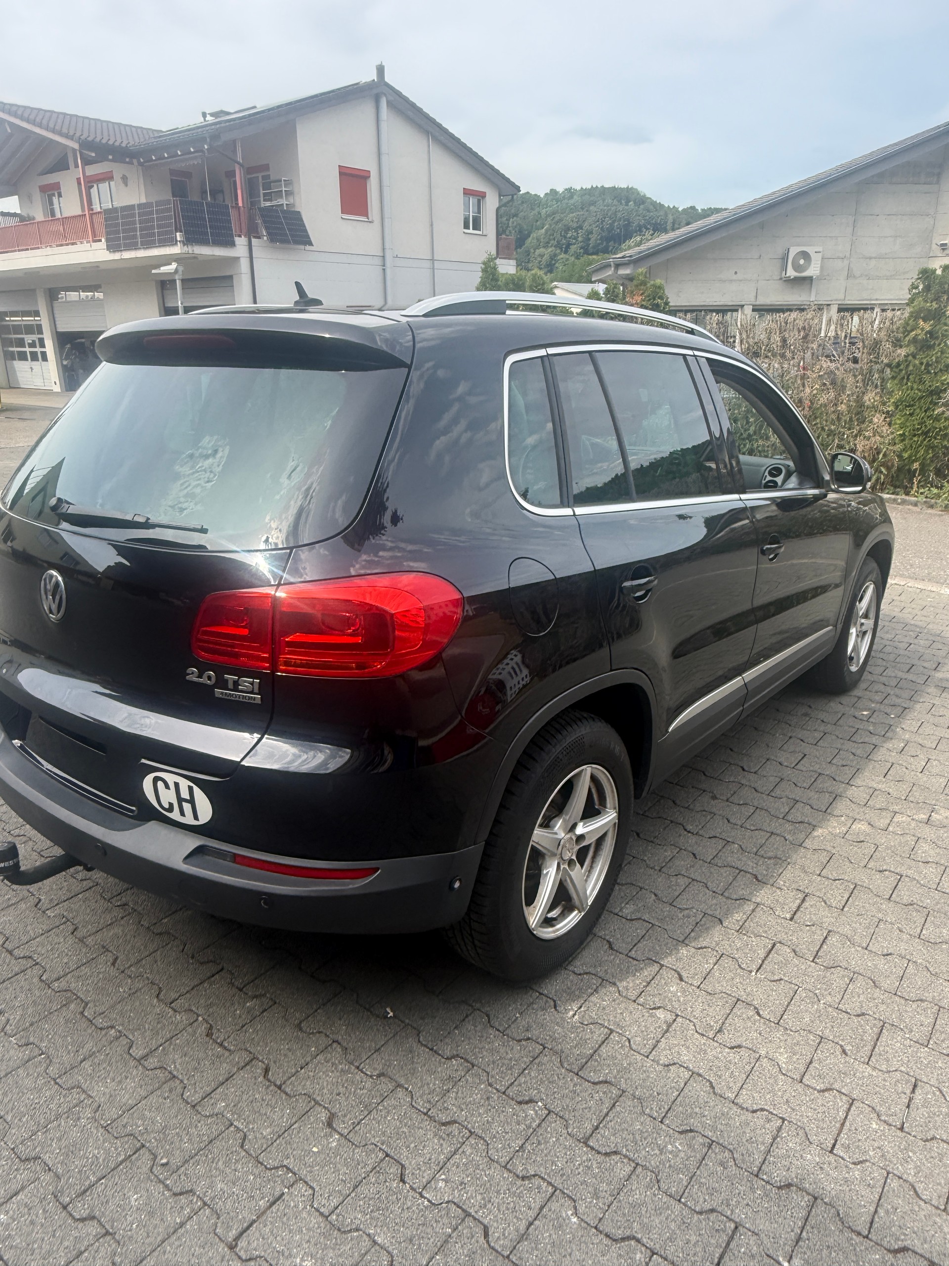 VW Tiguan 2.0 TSI Sport&Style 4Motion DSG-image-12