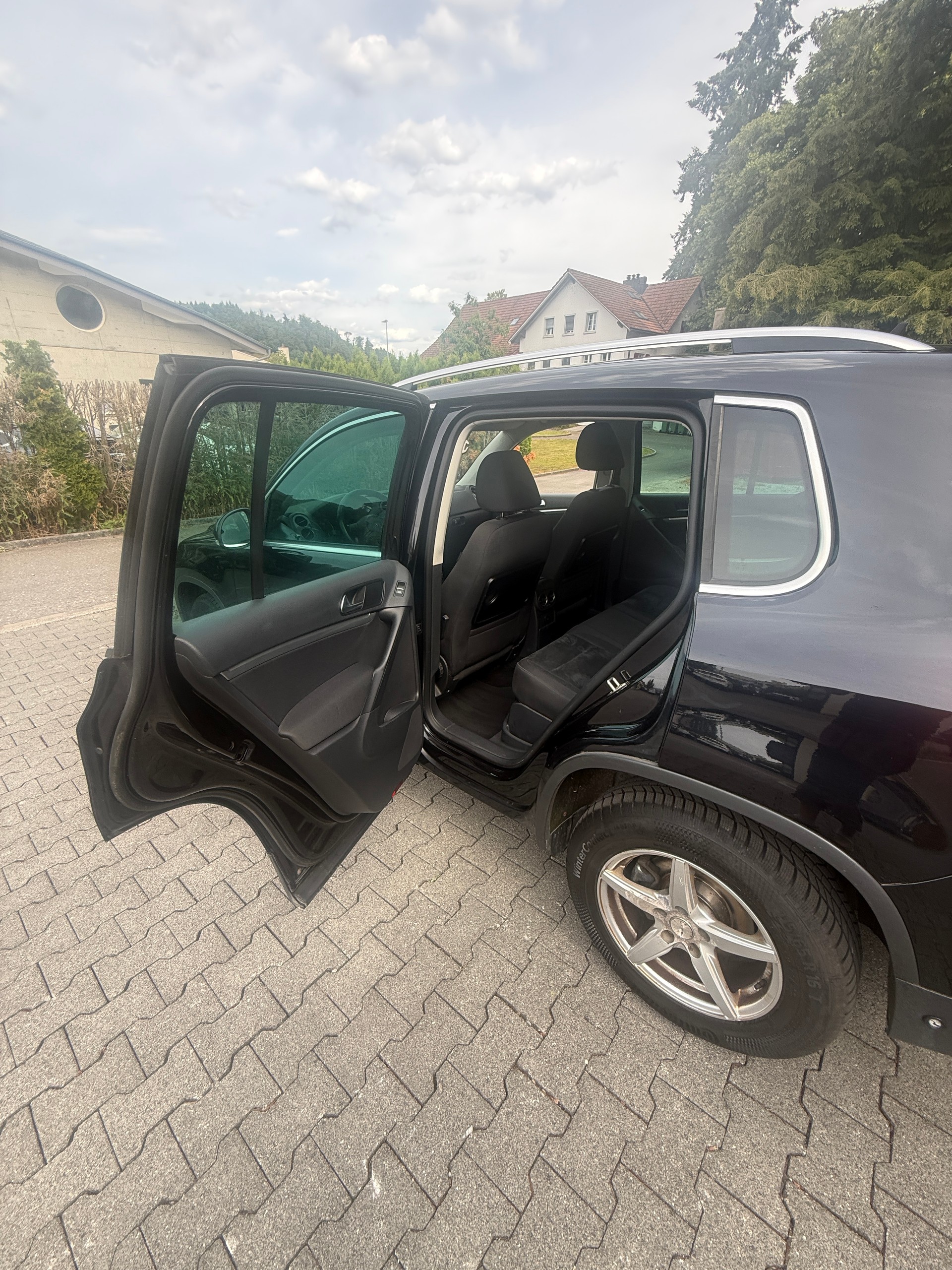 VW Tiguan 2.0 TSI Sport&Style 4Motion DSG-image-22