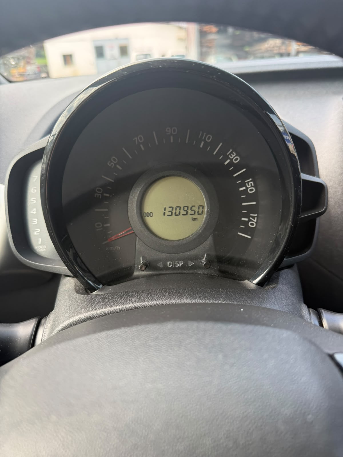PEUGEOT 108 1.0 VTi Allure Top ETG-image-9