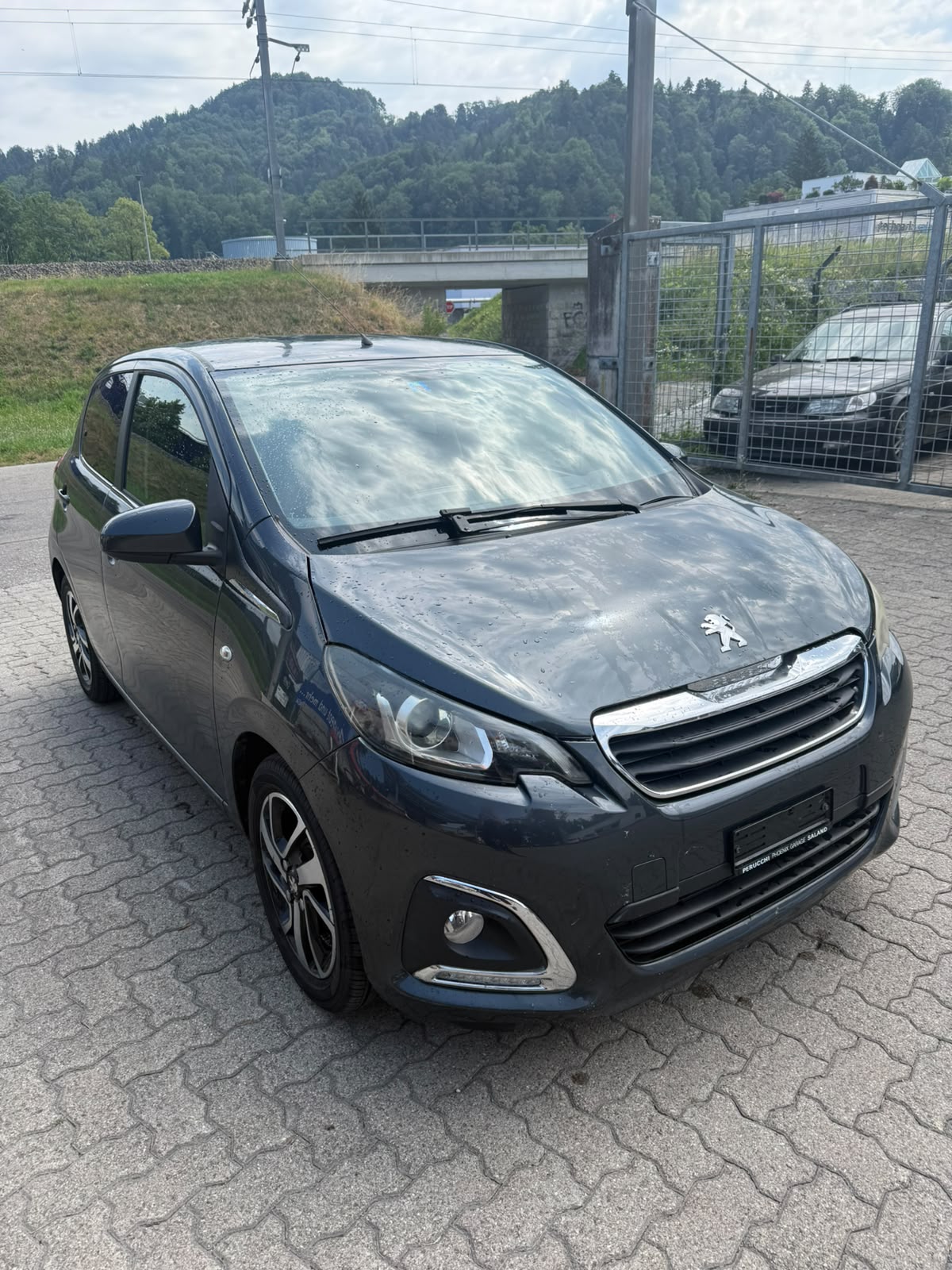 PEUGEOT 108 1.0 VTi Allure Top ETG-image-1