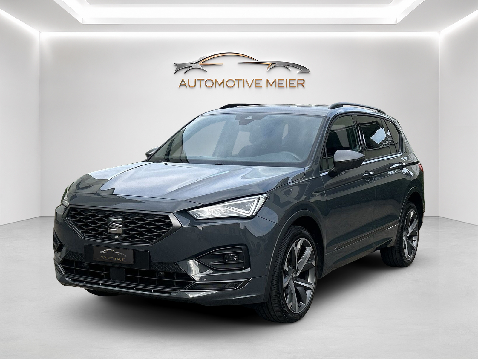 SEAT Tarraco 2.0TSI 4Drive DSG FR -AHK-Schiebedach-Beats Soundsystem-360 Grad Kamera-