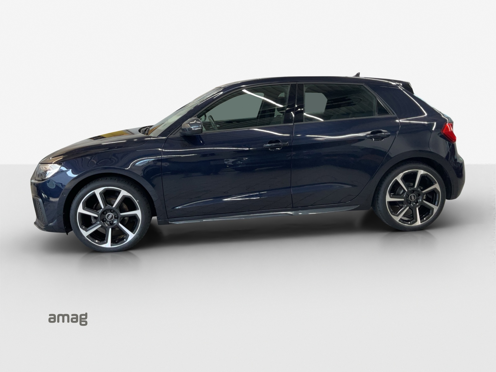 AUDI A1 Sportback 30 TFSI Attraction S-tronic-image-1