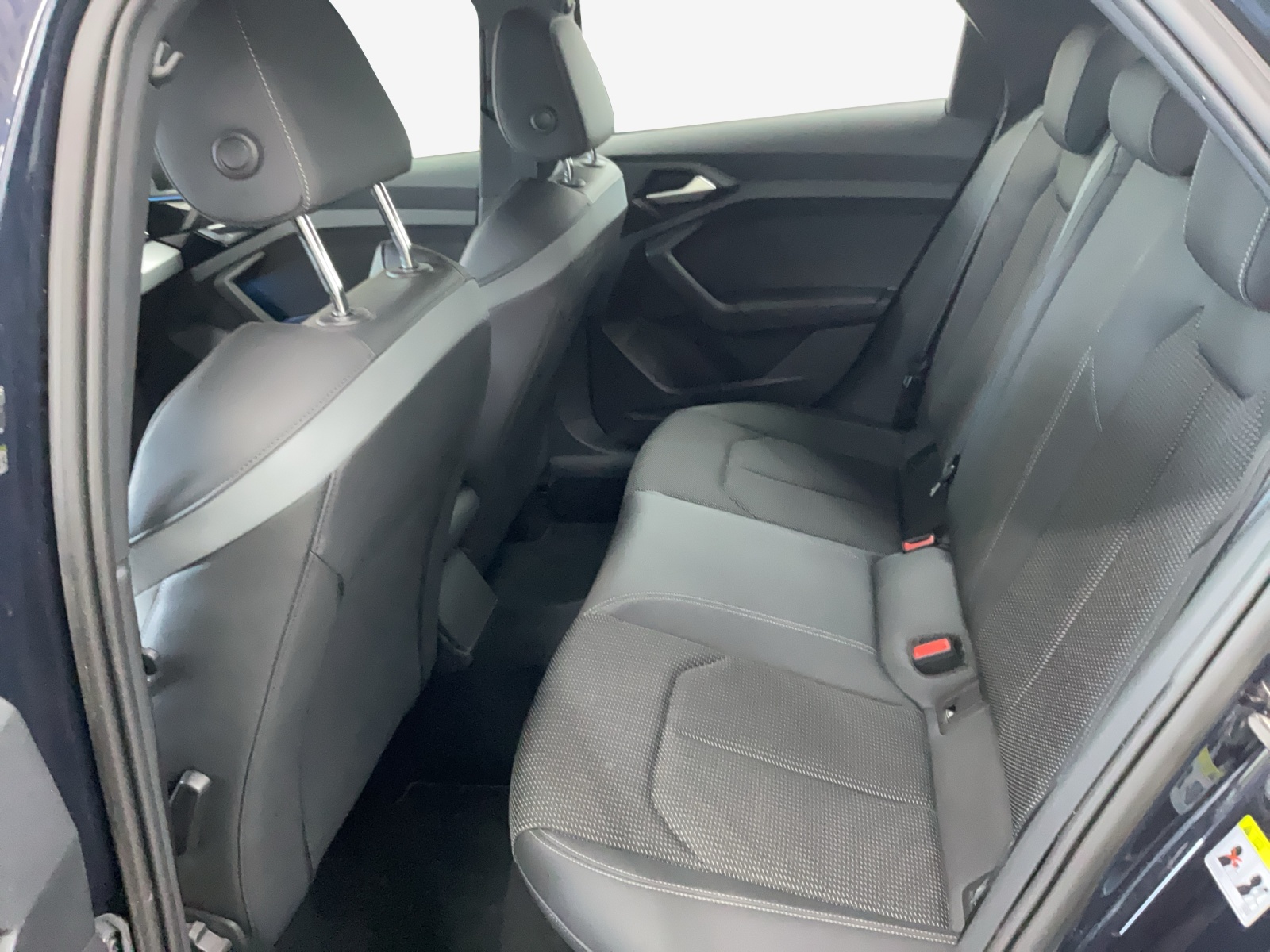 AUDI A1 Sportback 30 TFSI Attraction S-tronic-image-11
