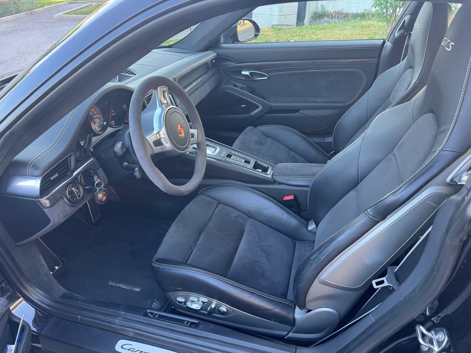 PORSCHE 3.8 Carrera 4 GTS PDK-image-3