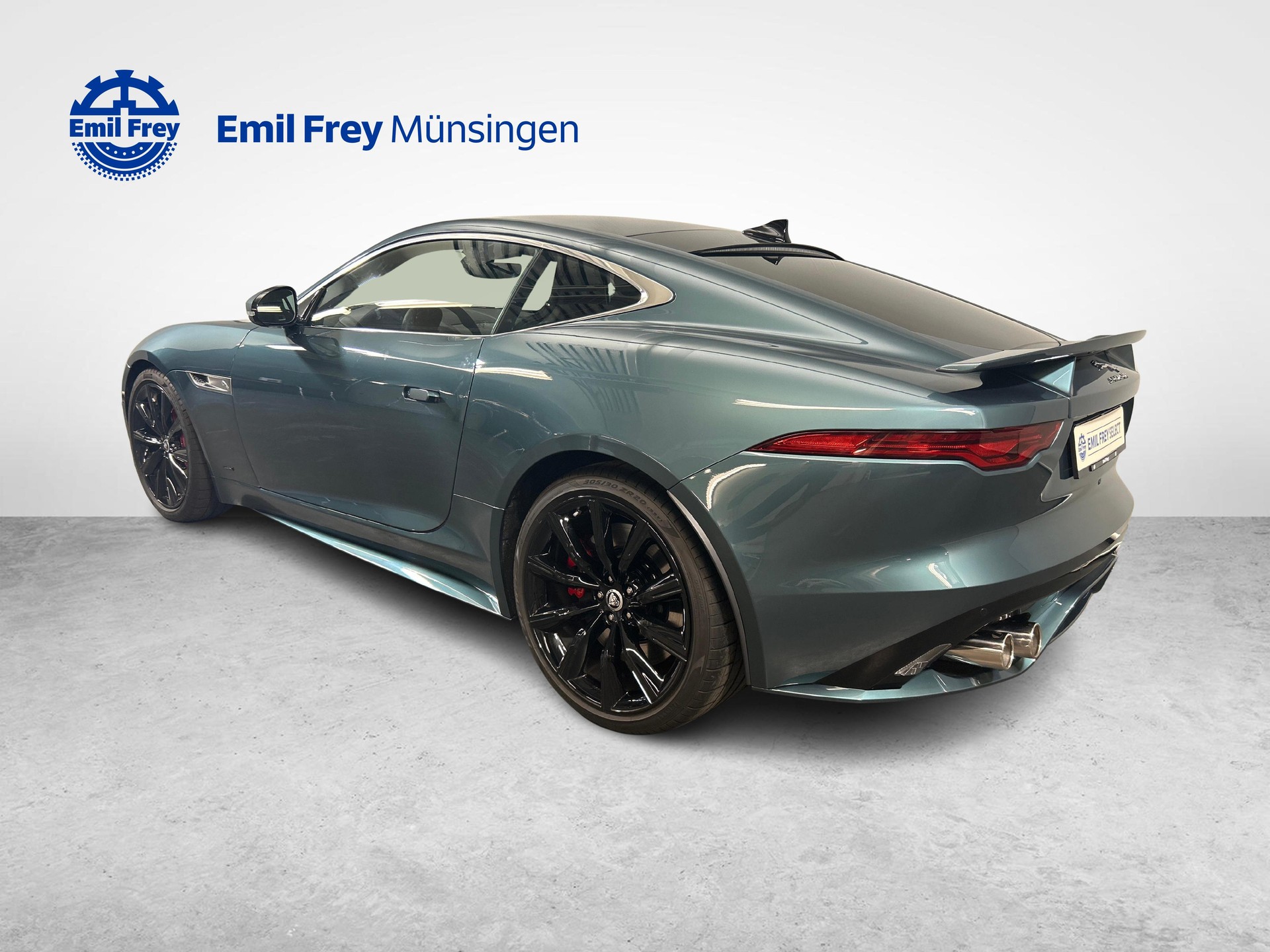 JAGUAR F-Type Coupé 5.0 V8 R AWD-image-6