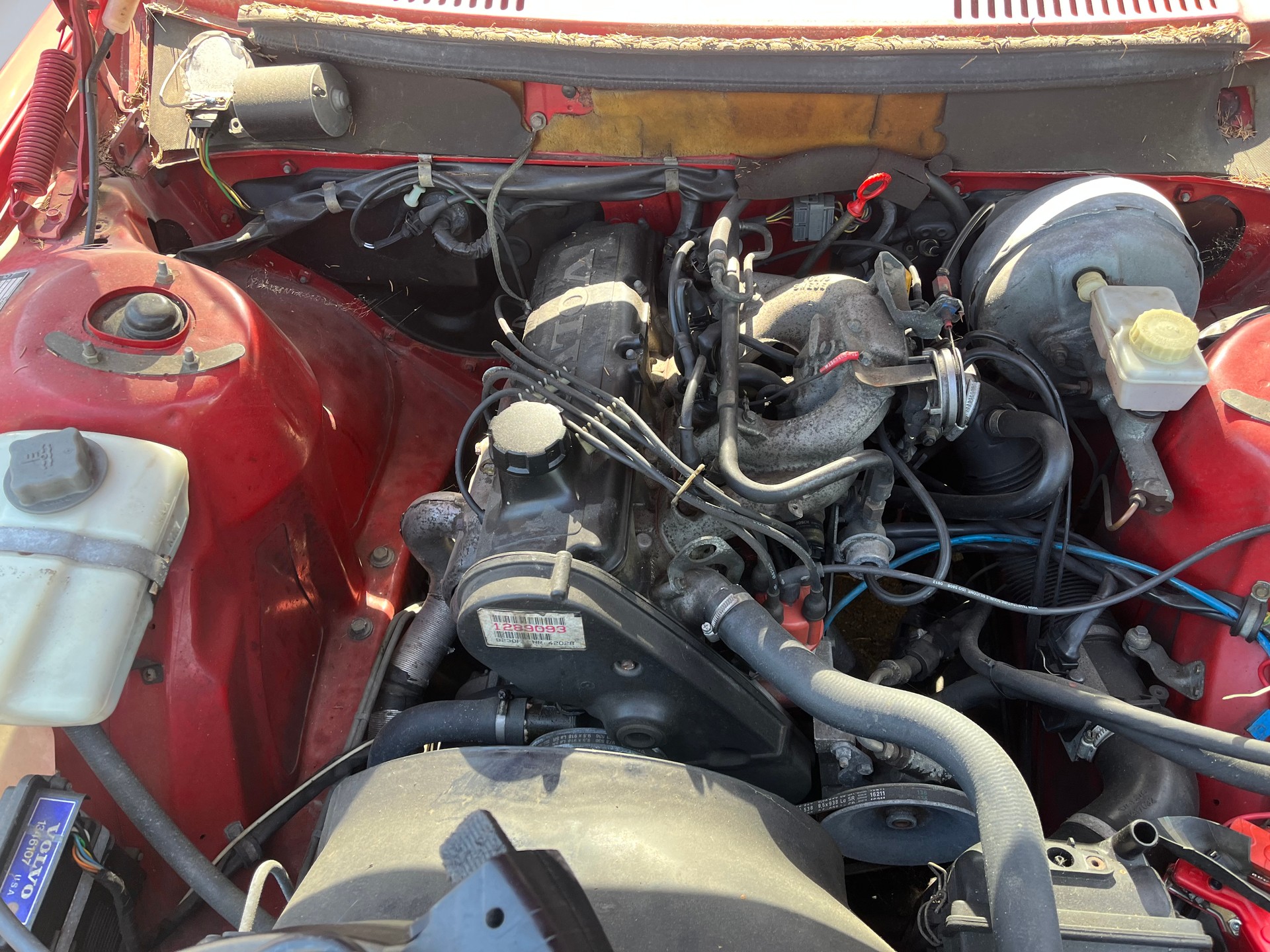 VOLVO 240 2.3 GLT (GL)-image-9