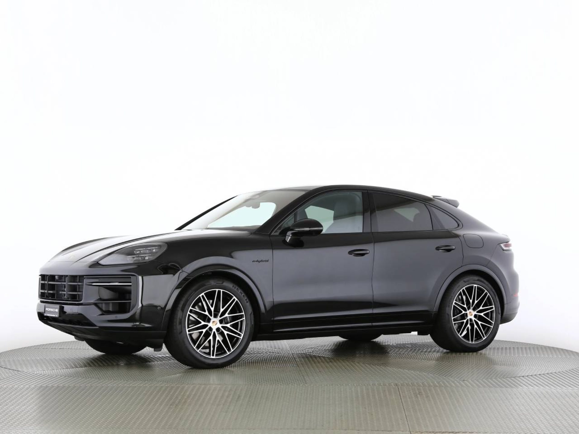 PORSCHE Cayenne E-Hybrid Coupé Black Edition-image-10