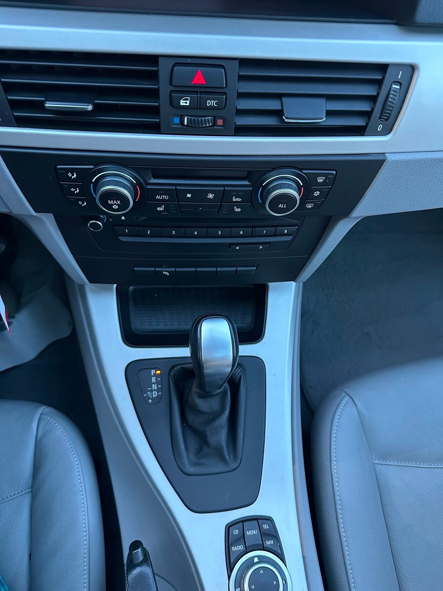 BMW 320i Steptronic-image-16