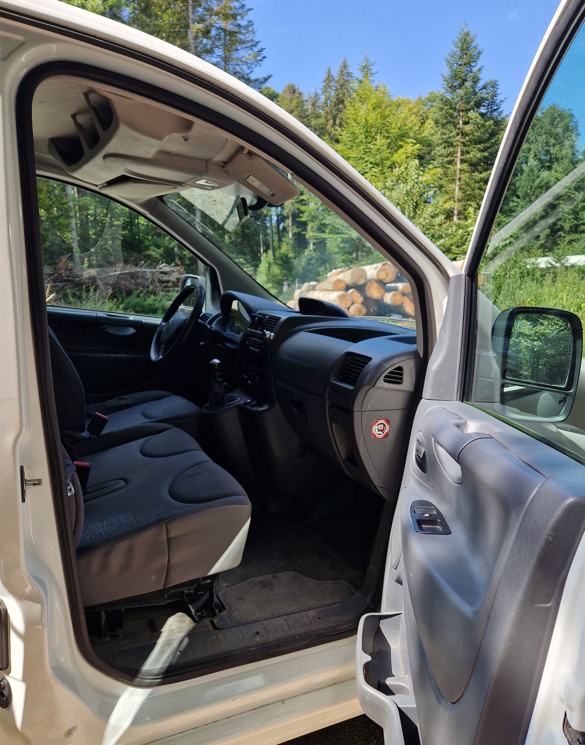 PEUGEOT 2.0 HDI 229 L1H1 - INKL. INNENAUSBAU & CAMPINGAUSRÜSTUNG!-image-2