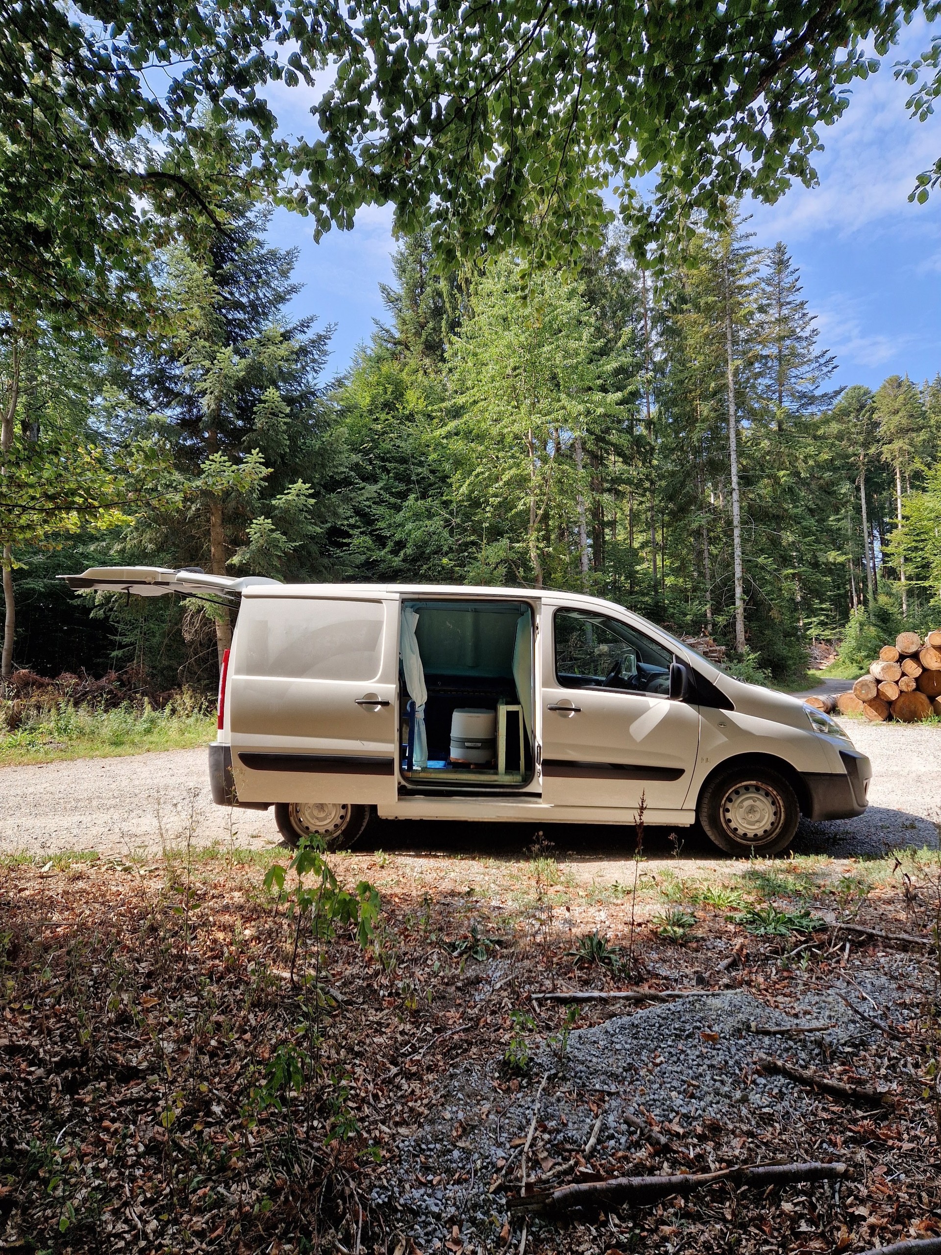 PEUGEOT 2.0 HDI 229 L1H1 - INKL. INNENAUSBAU & CAMPINGAUSRÜSTUNG!-image-0