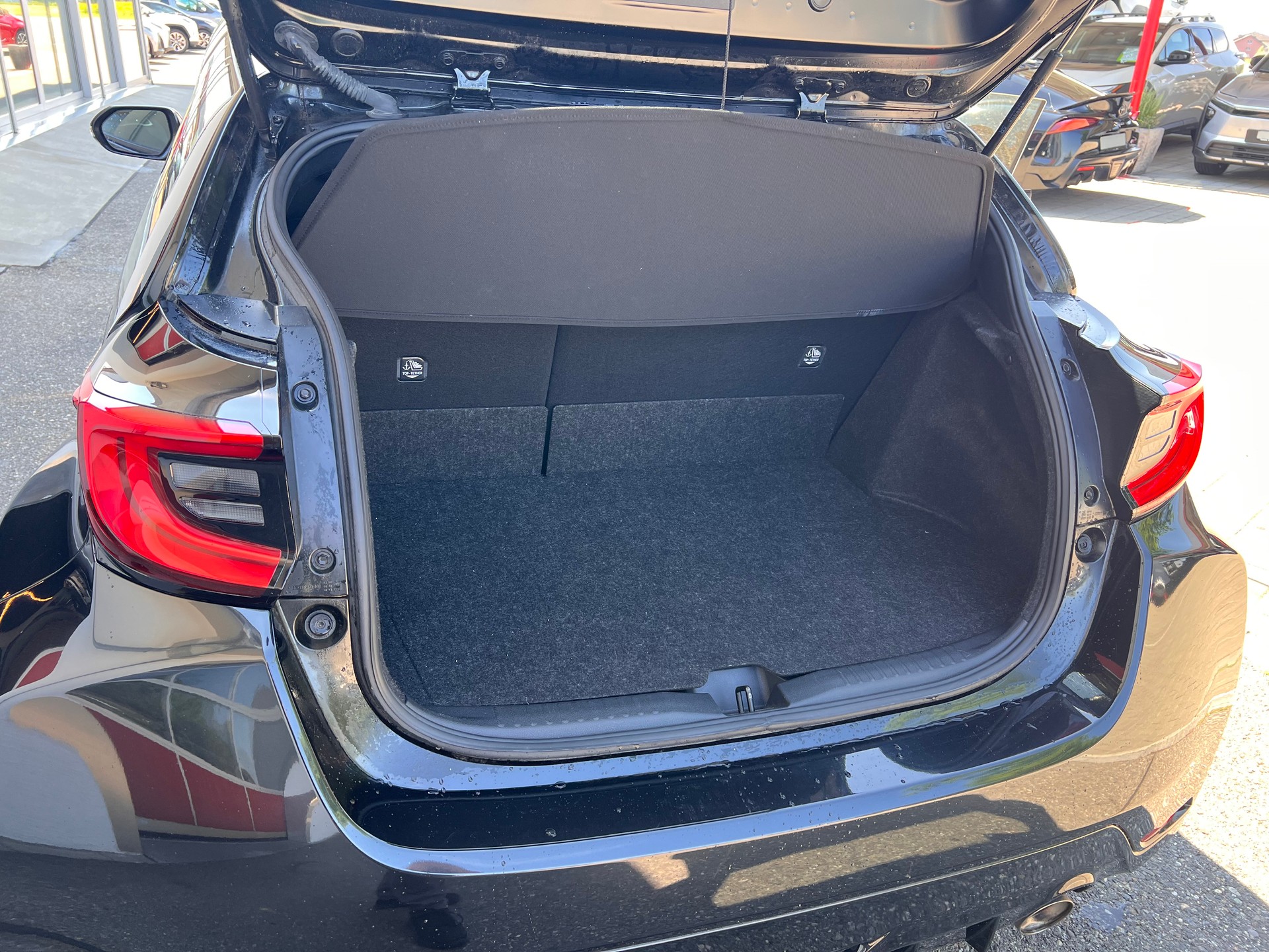 TOYOTA GR Yaris 1.6 Turbo Sport 4x4-image-6
