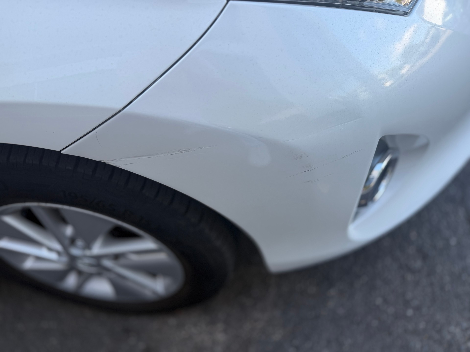 TOYOTA Auris 1.8 16V HSD Linea Luna-image-8