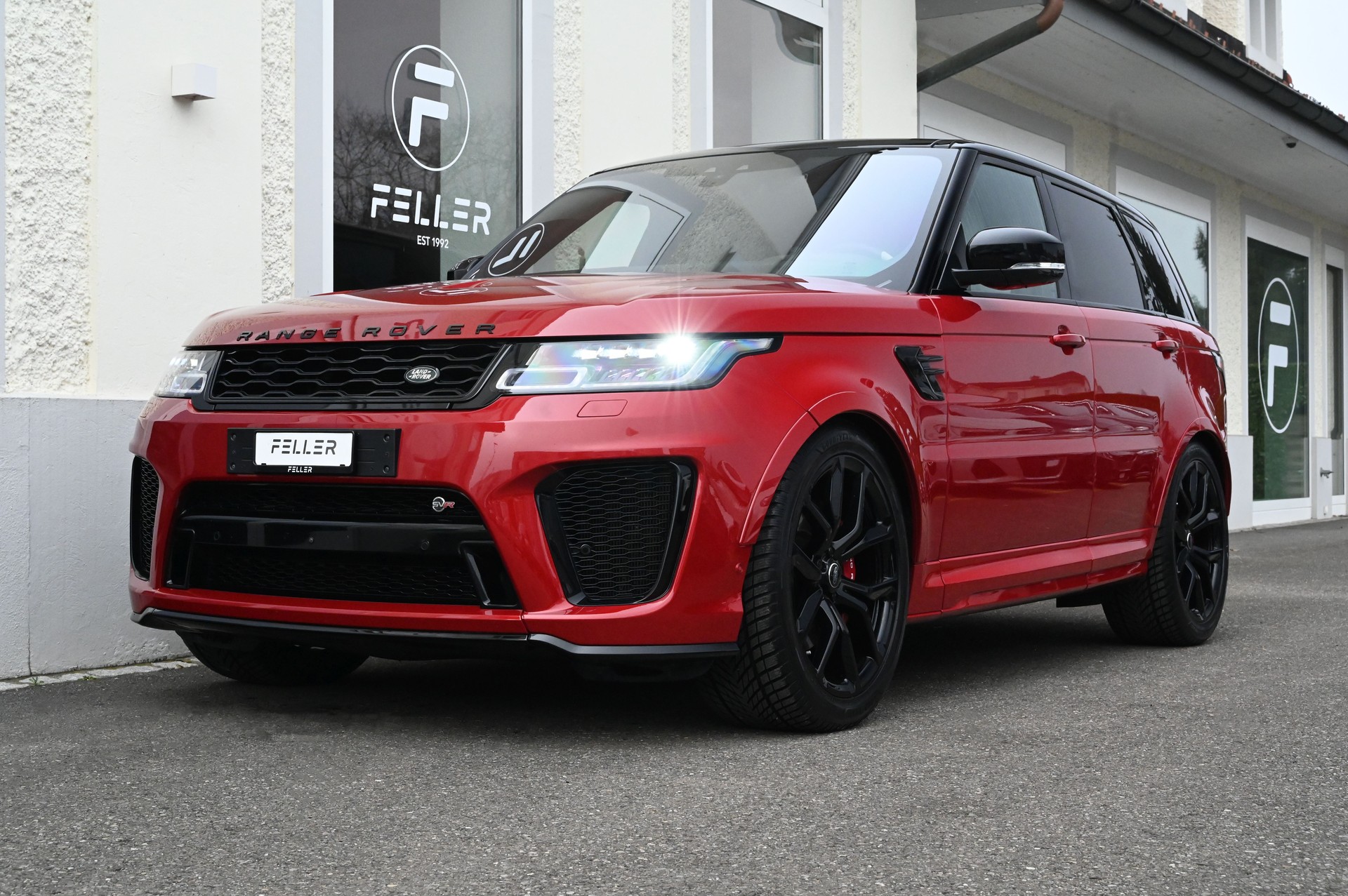 LAND ROVER Range Rover Sport 5.0 V8 S/C SVR Automatic Firenze Red-image-1