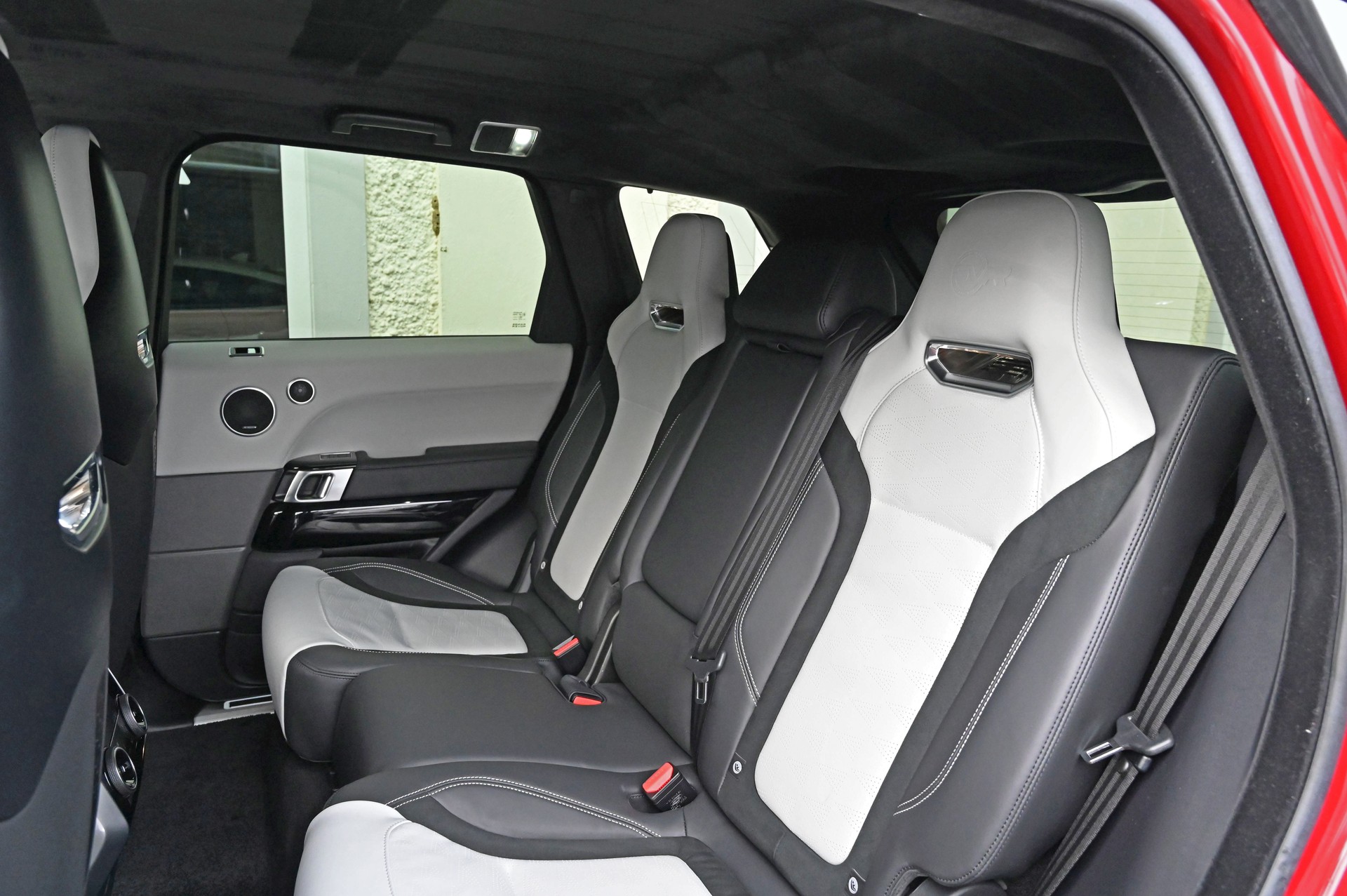 LAND ROVER Range Rover Sport 5.0 V8 S/C SVR Automatic Firenze Red-image-23