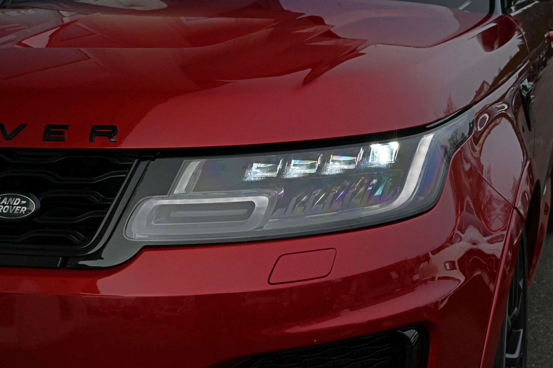 LAND ROVER Range Rover Sport 5.0 V8 S/C SVR Automatic Firenze Red-image-4